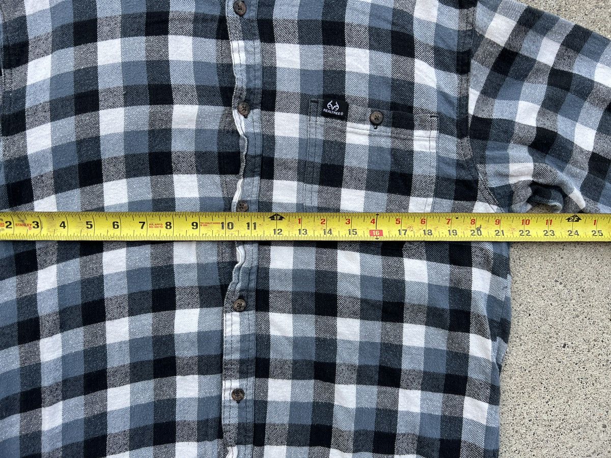 Realtree × Vintage Vintage Realtree Navy Plaid Hunting/Beach Flannel Size L Size US L / EU 52-54 / 3 - 5 Thumbnail