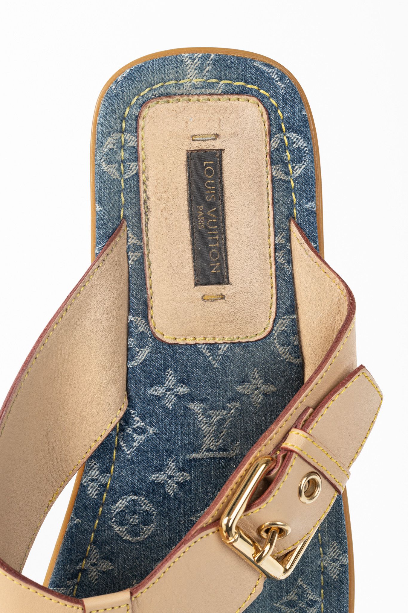 Louis Vuitton Louis Vuitton Buckled-Leather & Monogram Denim Thong Sandals Size US 8 / IT 38 - 10 Thumbnail