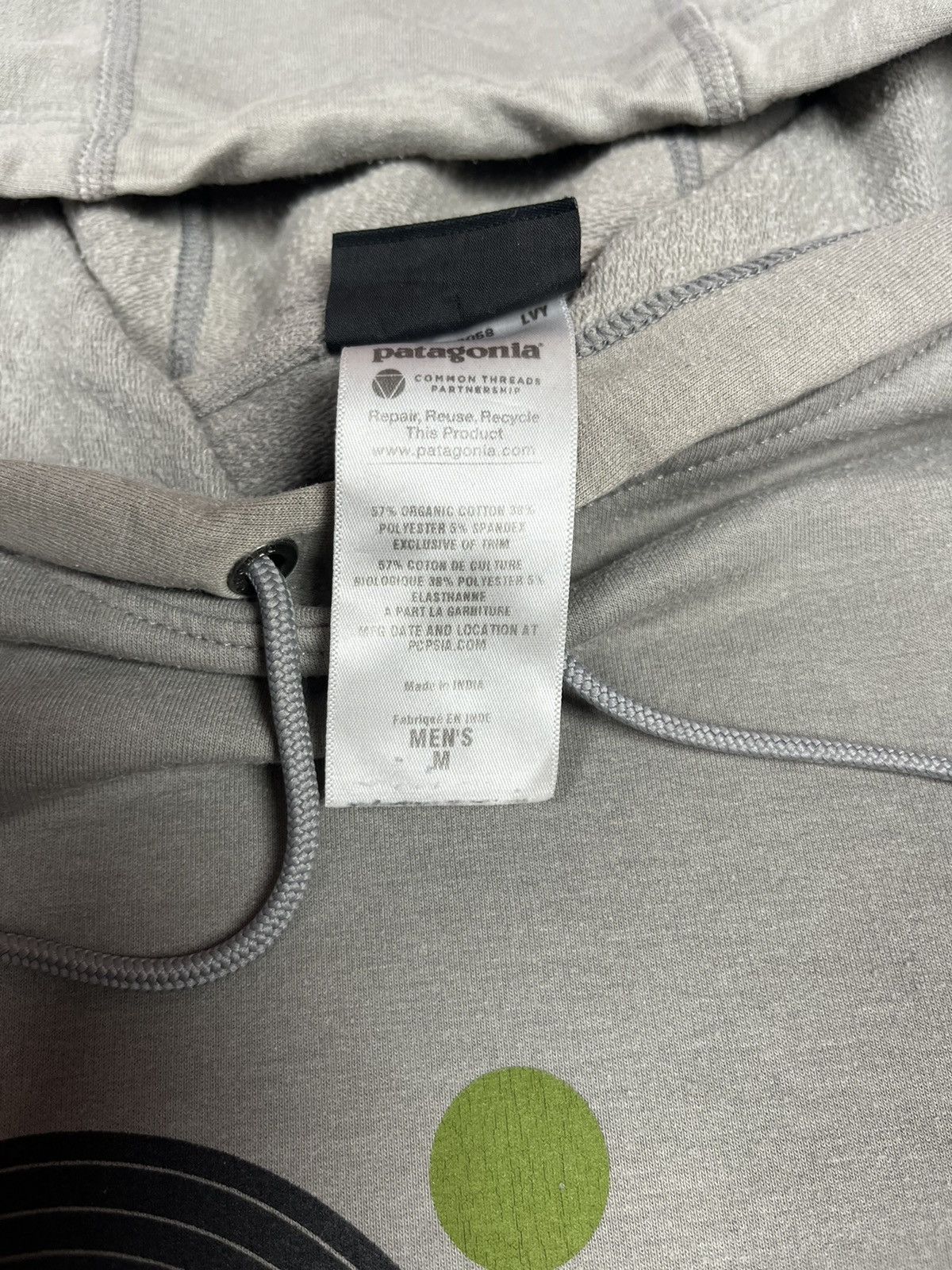 Patagonia Rare Patagonia Live Simply Grey Hoodie Big Logo Vintage Size US M / EU 48-50 / 2 - 8 Thumbnail
