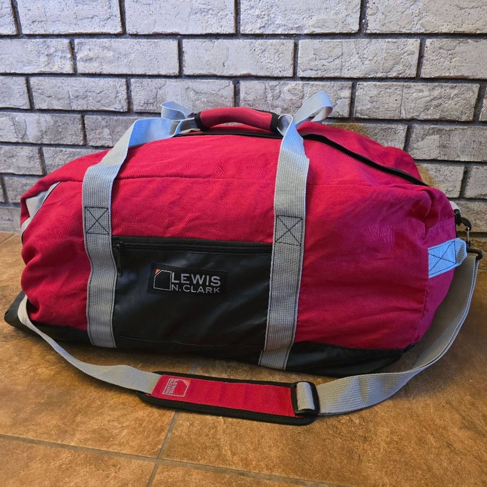 Other Red | LEWIS N. CLARK | Heavy Duty Duffle Size ONE SIZE - 2 Thumbnail
