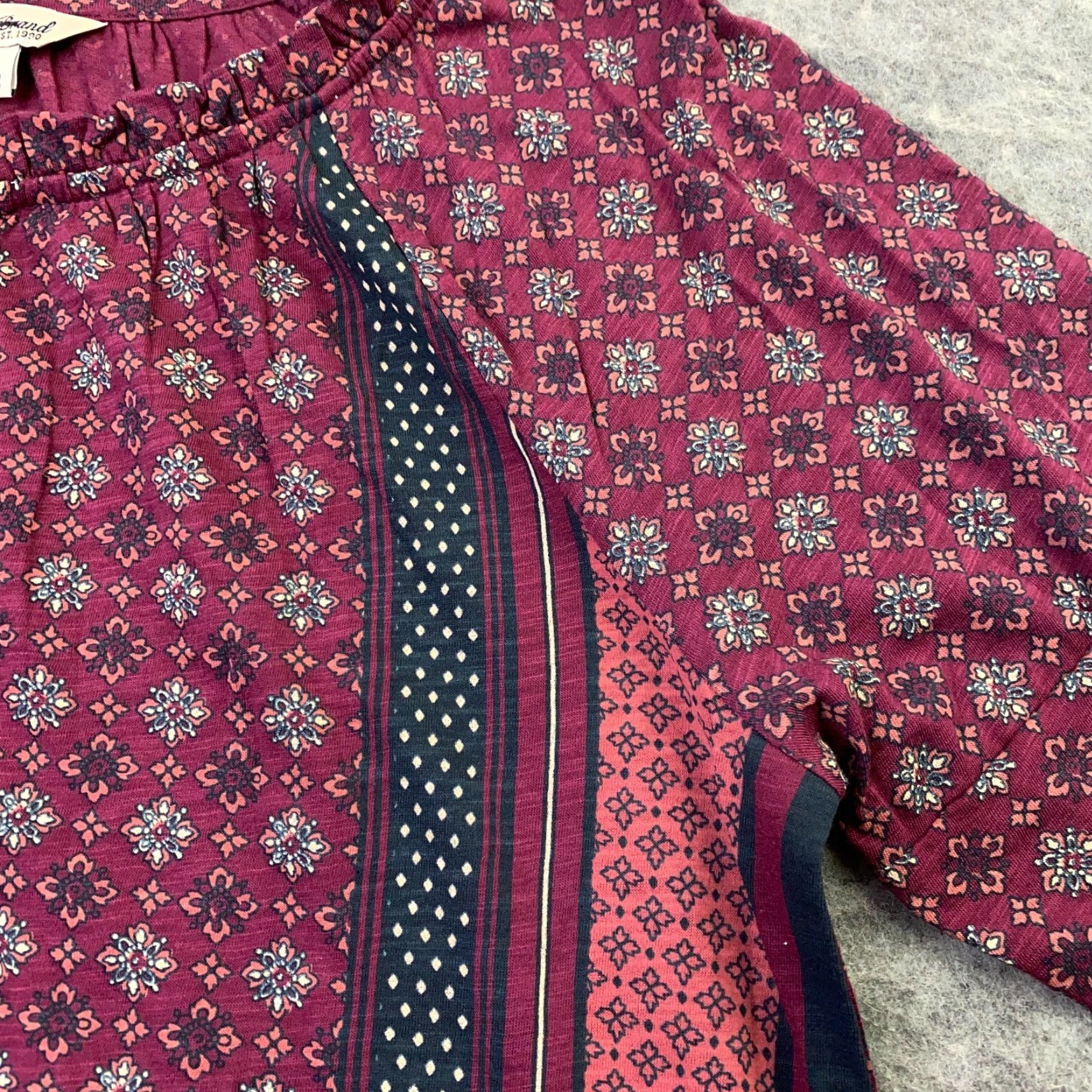 Lucky Brand Lucky Brand Women’s Shirt Top Small Maroon Tunic Boho Round Neck Keyhole Flowy Blouse Sock? Size S / US 4 / IT 40 - 3 Thumbnail