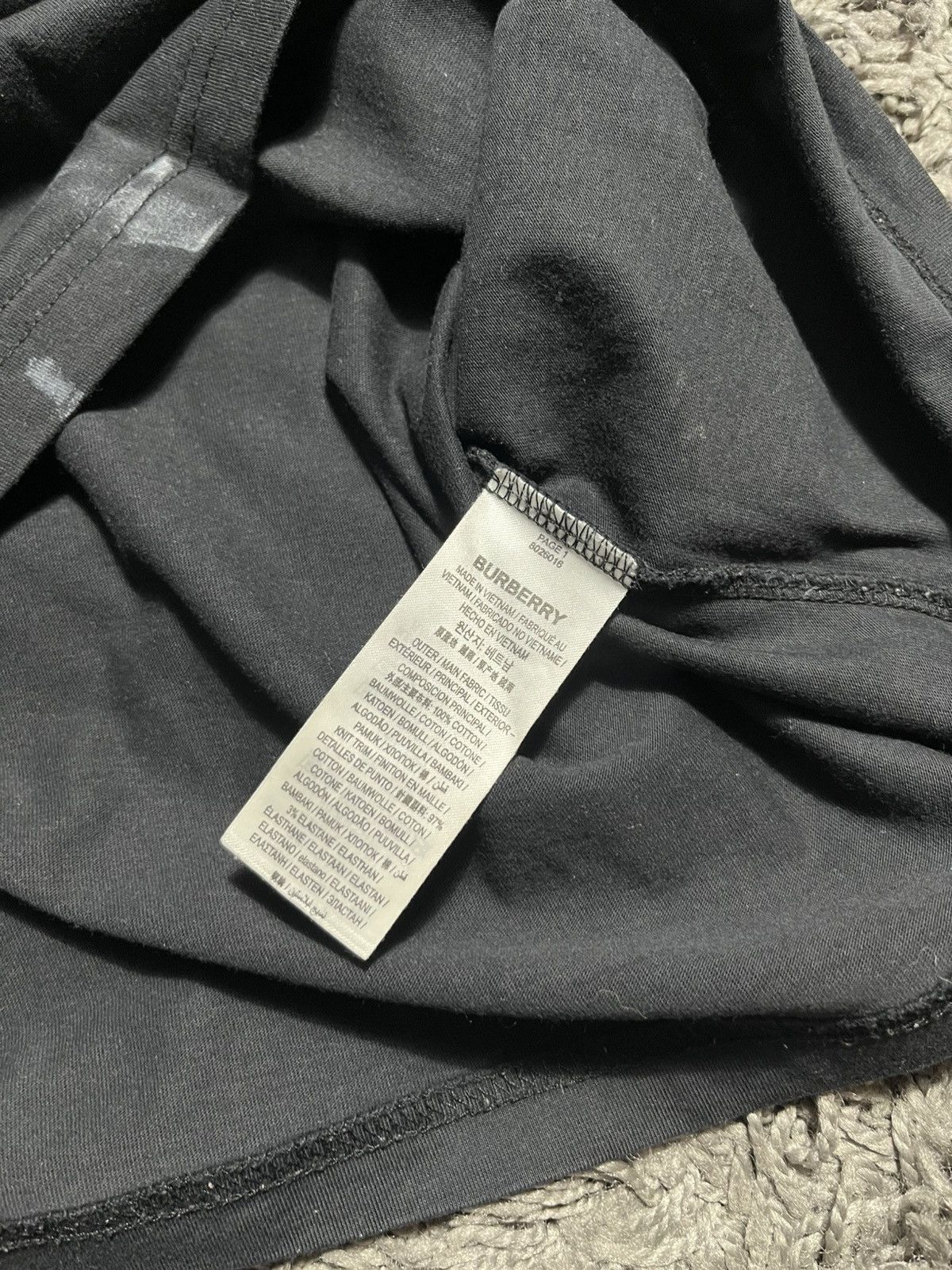 Burberry BURBERRY LETCHFORD LONDON ENGLAND PAINT STAINS COTTON TEE Size US XL / EU 56 / 4 - 8 Thumbnail