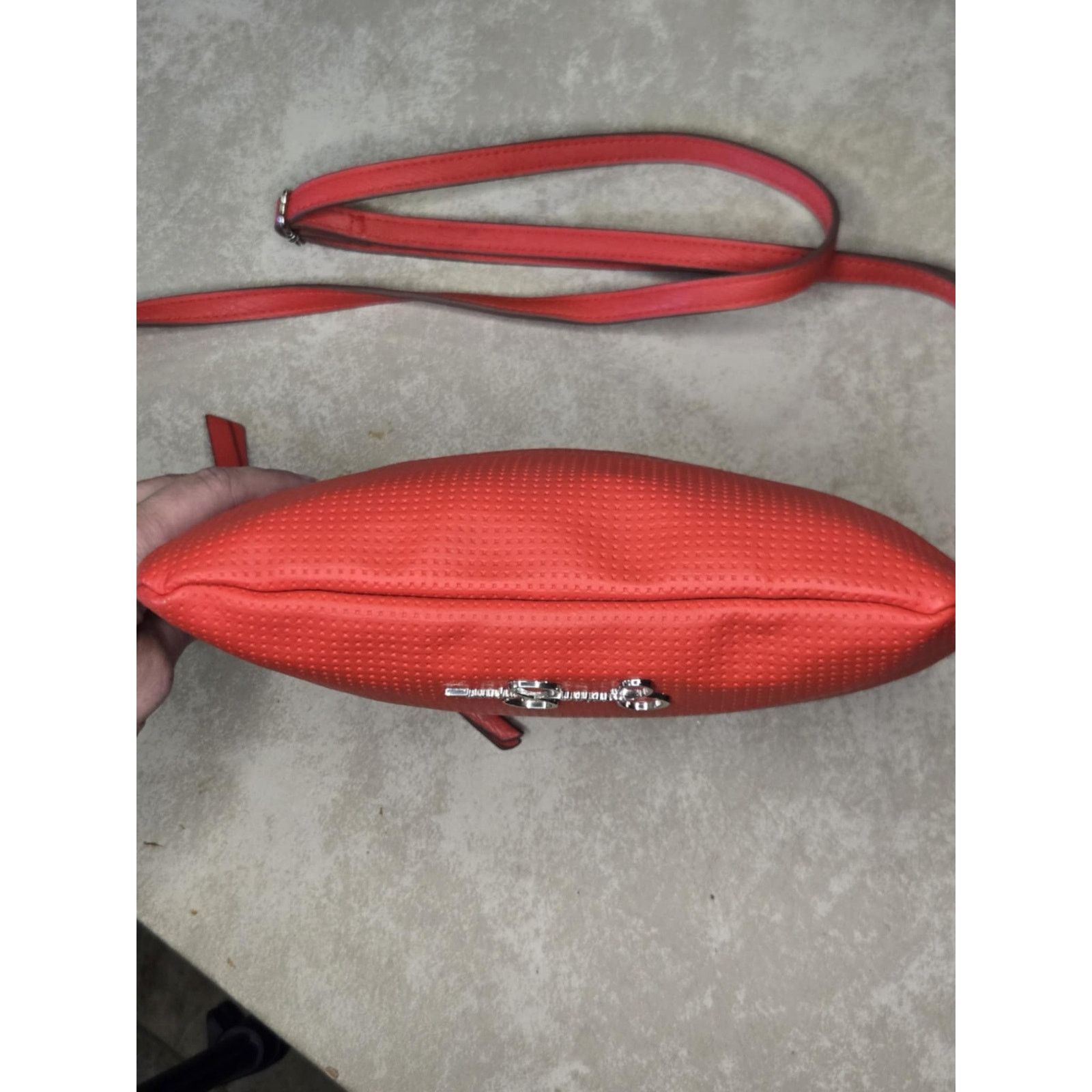Jessica Simpson Jessica Simpson red leather zipper front pocket crossbody Size ONE SIZE - 8 Thumbnail