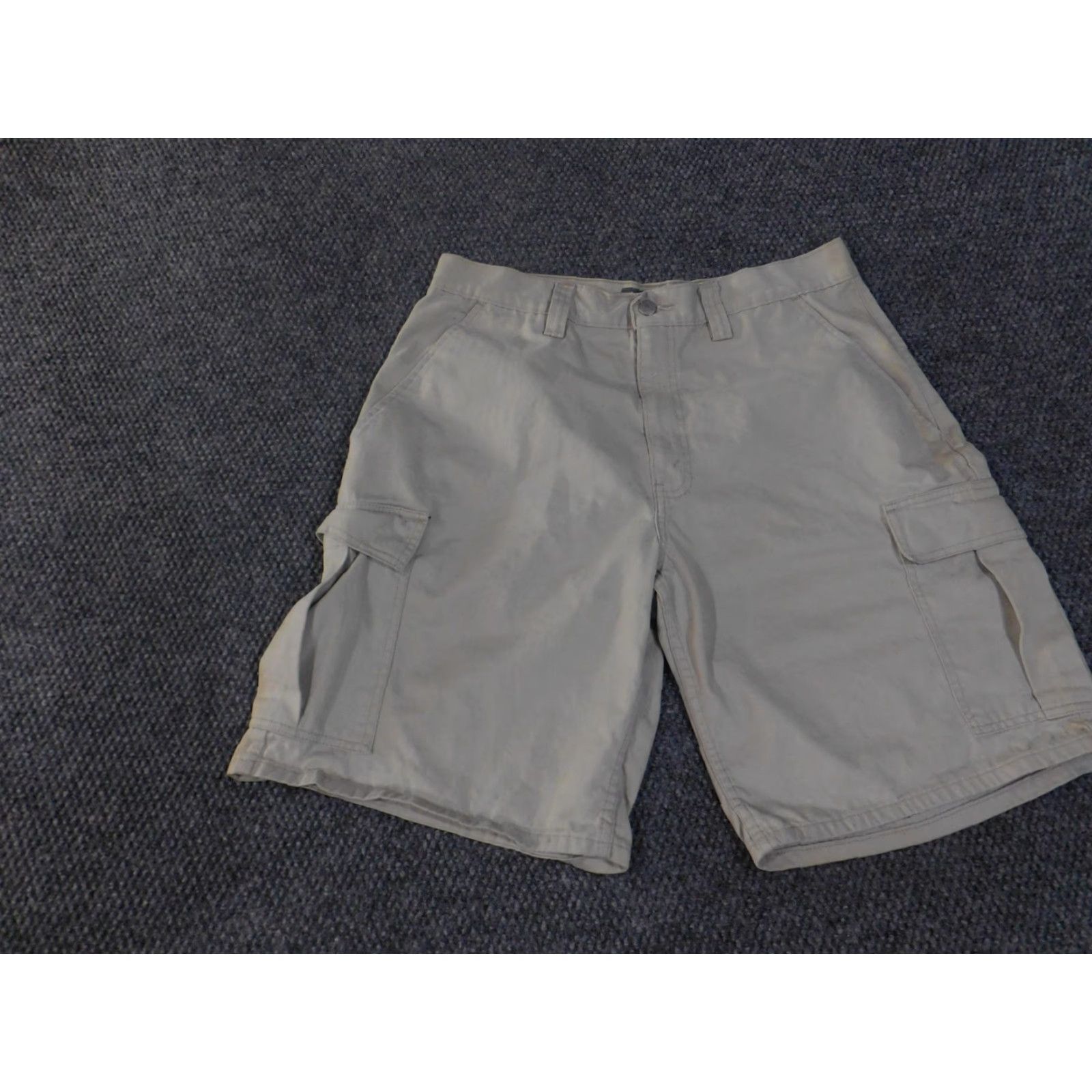 Levi's Levi's SilverTab Cargo Shorts Mens 34 Khaki Tan Utility Pockets Zip Fly Casual Size US 34 / EU 50 - 3 Thumbnail
