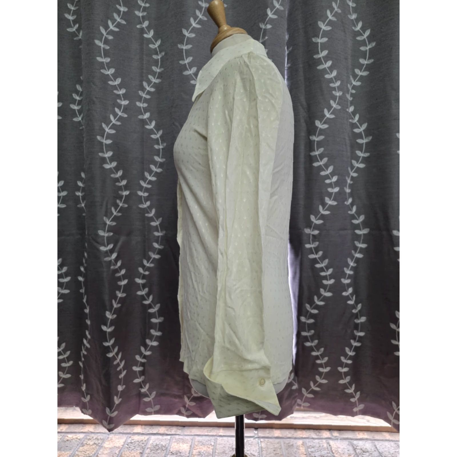 JCPenney VINTAGE JC Penney Fashions Women's Shirt Sheer Long Sleeve Button Up Size 11 Ivory 1970s Secretary/Geek Mens/ Womens Size S / US 4 / IT 40 - 2 Thumbnail