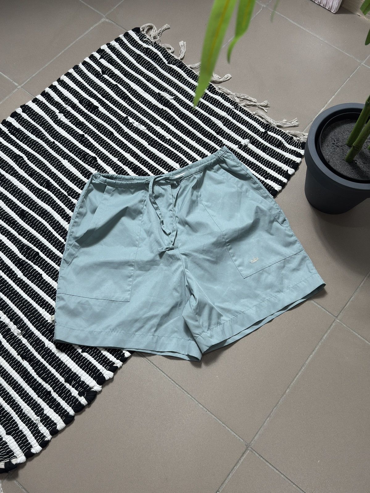 Nike VINTAGE NIKE MINI CUTE SWOOSH NYLON SHORTS Size 27" / US 4 / IT 40 - 1 Thumbnail