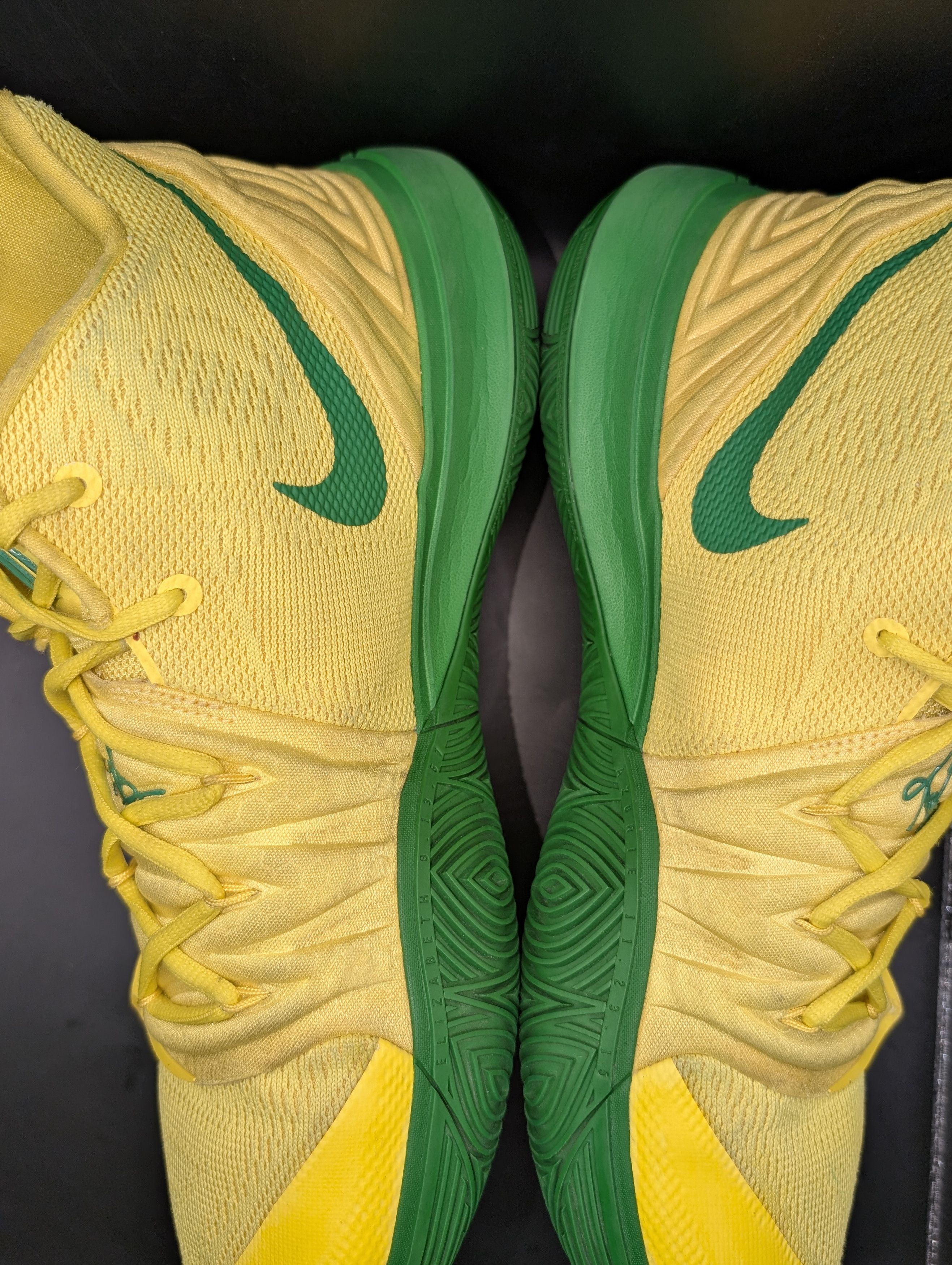 Nike Nike Kyrie 5 Oregon Ducks Promo PE 2018 Size US 12.5 / EU 45-46 - 7 Thumbnail