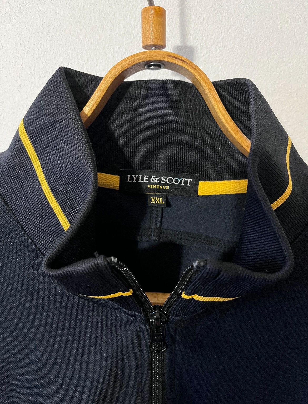 Lyle & Scott Lyle & Scott Zip🤤 Size US L / EU 52-54 / 3 - 6 Thumbnail