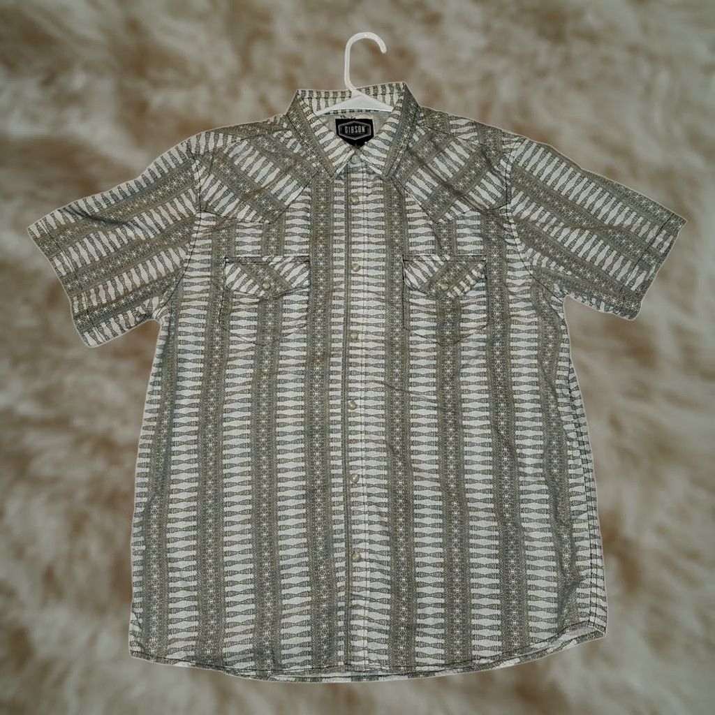 Vintage Gibson Shirt Short Sleeve Men's Large White Green Paisley Pearl Snap Size US L / EU 52-54 / 3 - 1 Thumbnail