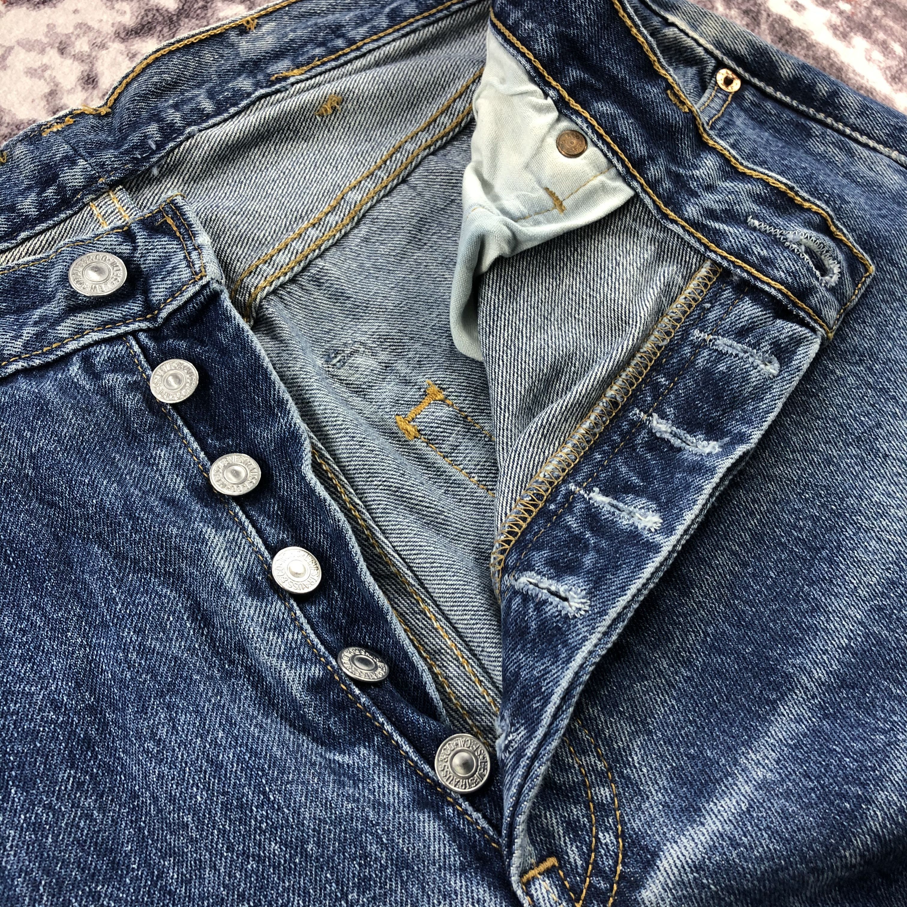 Levi's 90s Vintage Blue Wash Levis 501 Jeans-JM2378 Size US 36 / EU 52 - 9 Thumbnail