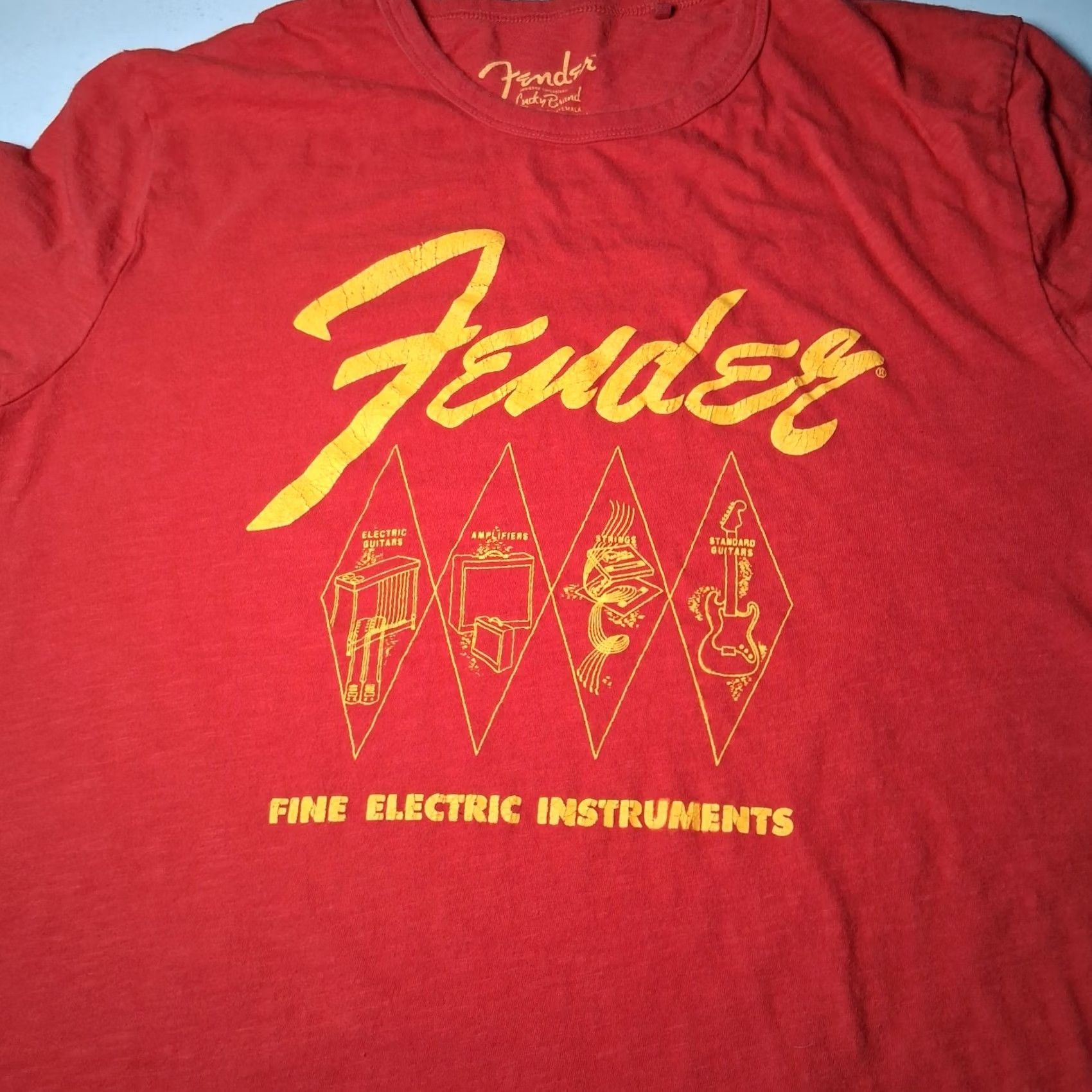 Lucky Brand Lucky Brand Red Shirt M Short Sleeve Crew Neck Graphic Guitar Amps Strings Music Distressed Look Mens T-Shirt Size US M / EU 48-50 / 2 - 6 Thumbnail