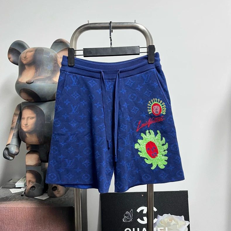 Louis Vuitton Louis Vuitton size xs Yayoi Kusama Manyin Shorts 2504-Next Size US 28 / EU 44 - 1 Thumbnail