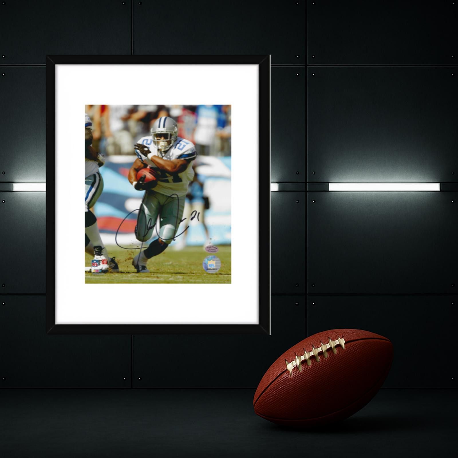 Other Julius Jones Cowboys Autographed 8x10 Photo coa W/Frame Size ONE SIZE - 1 Thumbnail