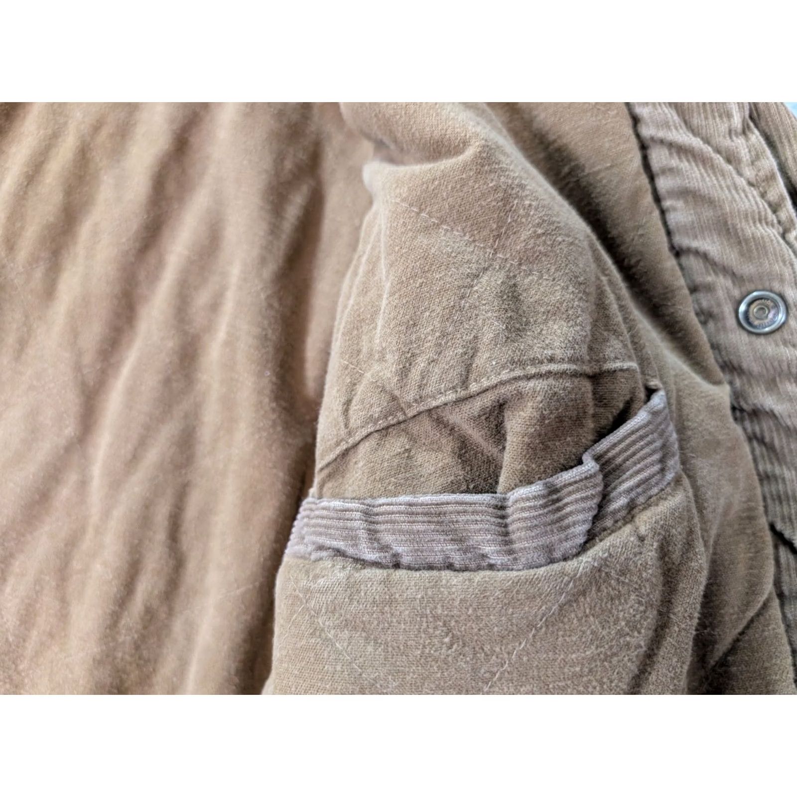 American Eagle Outfitters VINTAGE? American Eagle Outfitters Corduroy Quilted Lined Heavy Brown Coat Mens L Jacket/Coat Size US L / EU 52-54 / 3 - 6 Thumbnail