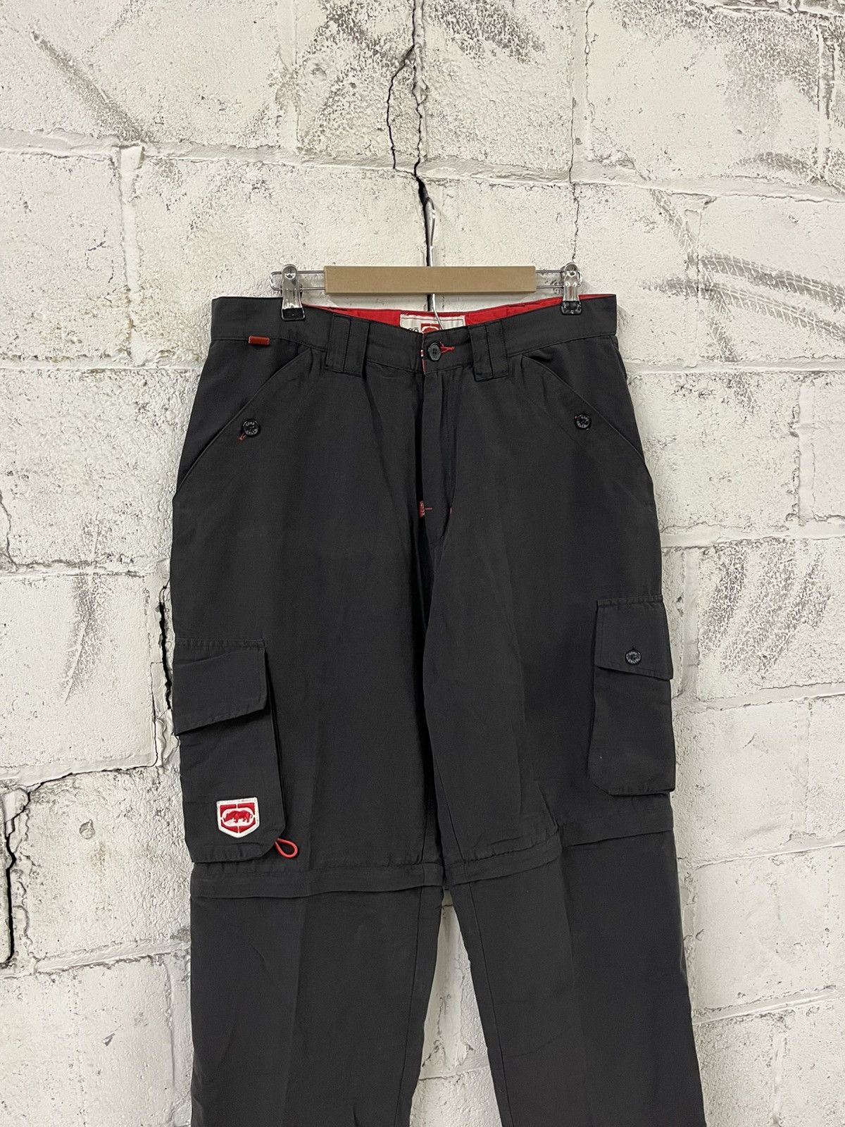 Ecko Unltd. Ecko y2k baggy fit rare rave cargo utility skater hype Size US 34 / EU 50 - 2 Thumbnail