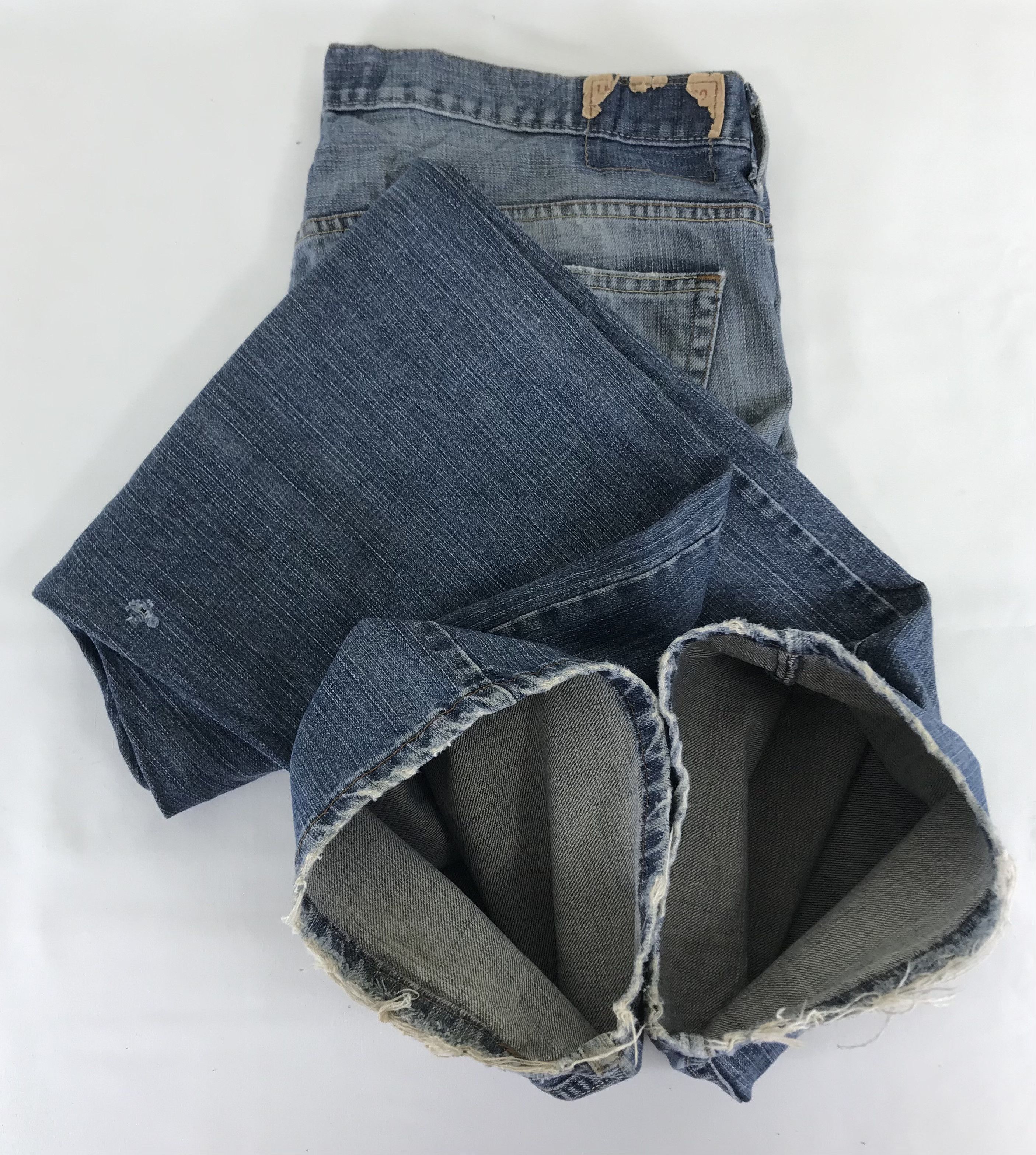 Levi's Vintage Levi's 569 Loose Straight Jeans Distressed Denim Size US 36 / EU 52 - 13 Thumbnail