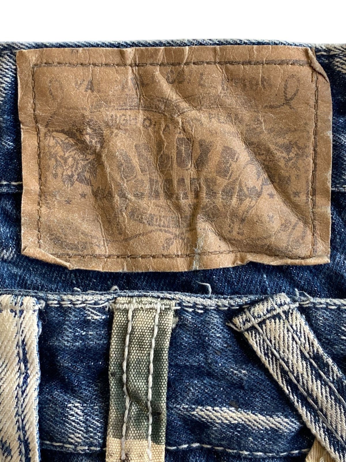 Skull Jeans by an Alchemist Deluxe Creation Skull Double Waist Distressed Short Jeans Size US 34 / EU 50 - 12 Thumbnail