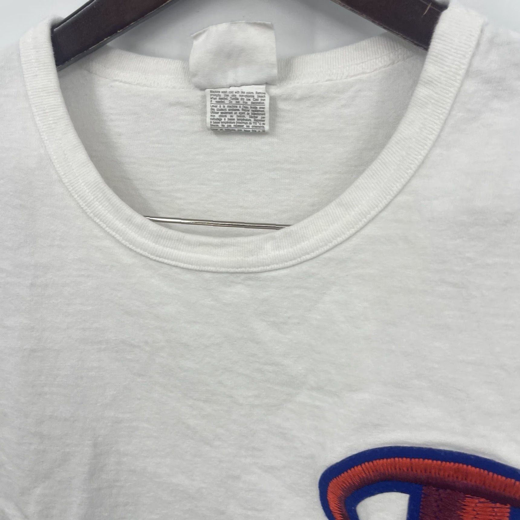 Champion VINTAGE Champion Shirt Mens XL White Big Embroidered Logo Solid Tee Y2K Size US XL / EU 56 / 4 - 7 Thumbnail