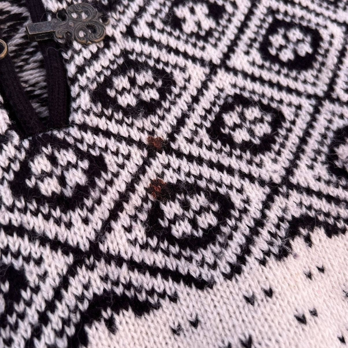 Dale Of Norway × Vintage Vintage Dale Of Norway Sweater Wool Y2k Style Size US M / EU 48-50 / 2 - 6 Thumbnail