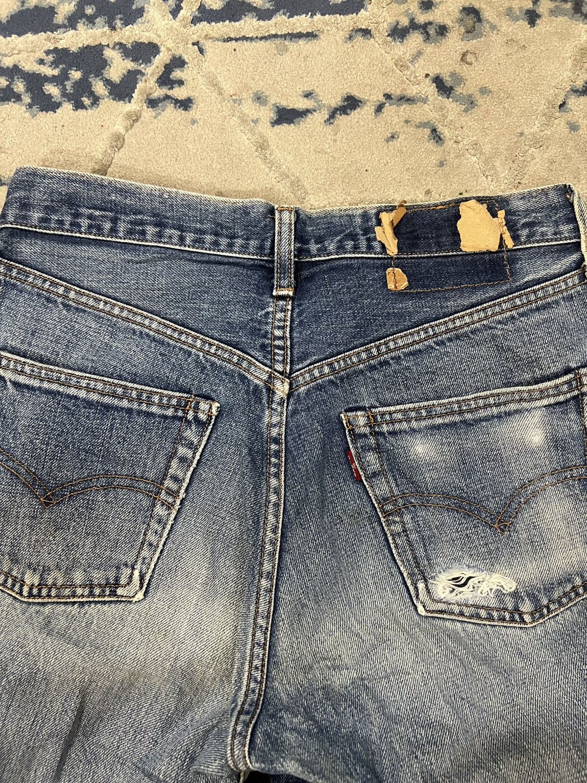 Levi's Vintage Levis 502 Big E Button J22 Distressed Denim Jeans Size US 30 / EU 46 - 11 Thumbnail