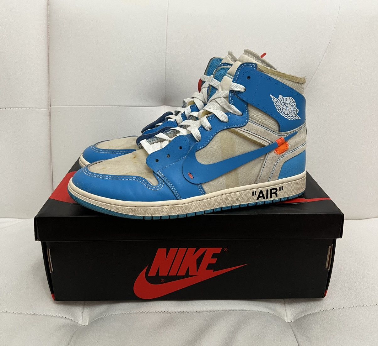 Jordan Brand × Off-White Air Jordan 1 x Off-White NRG UNC Sneakers Men’s Size 10.5 Size US 10.5 / EU 43-44 - 2 Thumbnail
