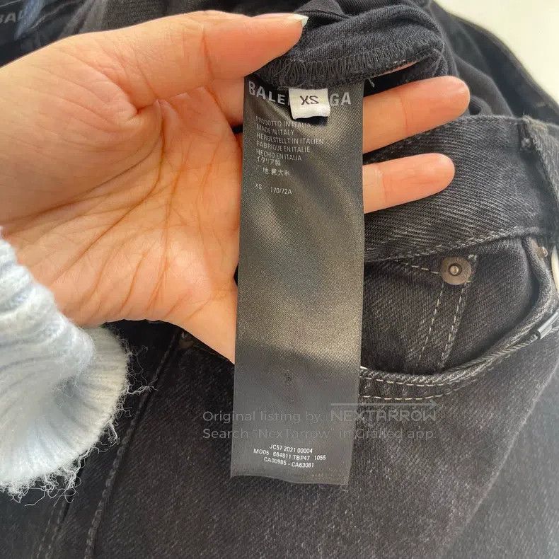 Balenciaga Balenciaga size XS Game Emblem Jeans Size US 27 - 5 Thumbnail