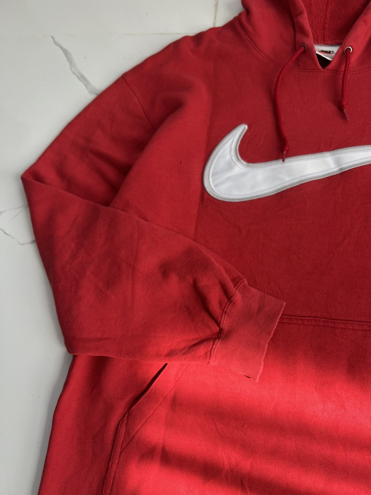 Nike 90’s NIKE BIG CENTR SWOOSH LOGO Y2K HOODIE RARE Size US M / EU 48-50 / 2 - 6 Thumbnail
