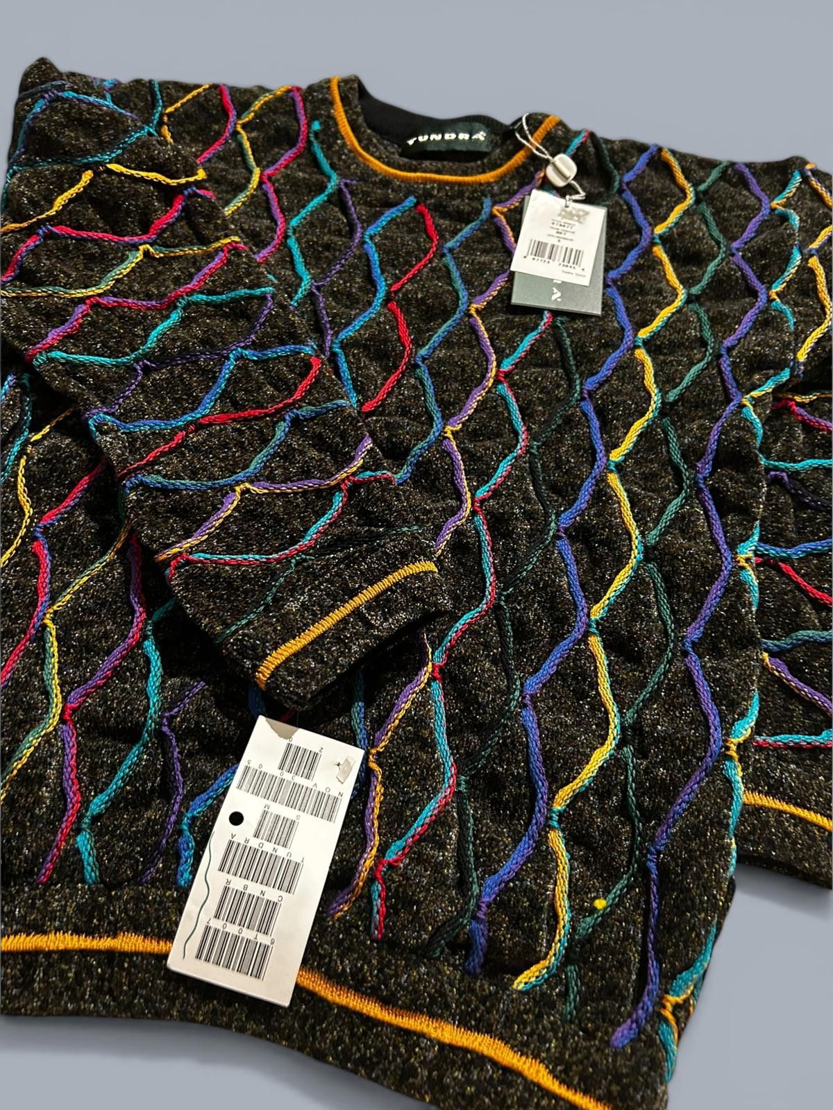 Tundra 2X Vintage Nineties 3D Coogi Tundra Knit Sweaters SMALL NWT Size US S / EU 44-46 / 1 - 4 Thumbnail