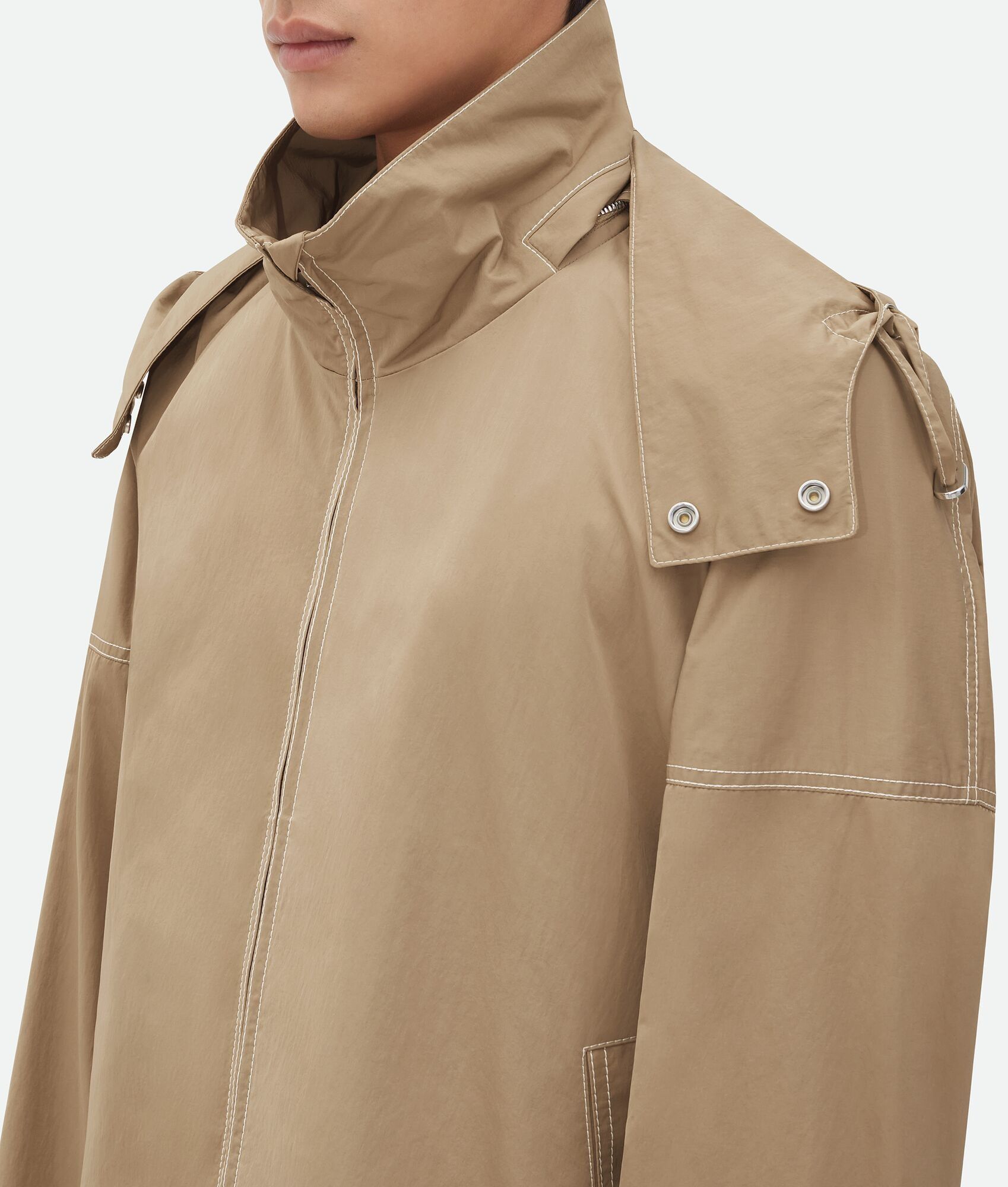 Bottega Veneta o1n1vont1224 Tech Nylon Hooded Blouson Jacket in Brown Size US M / EU 48-50 / 2 - 4 Thumbnail