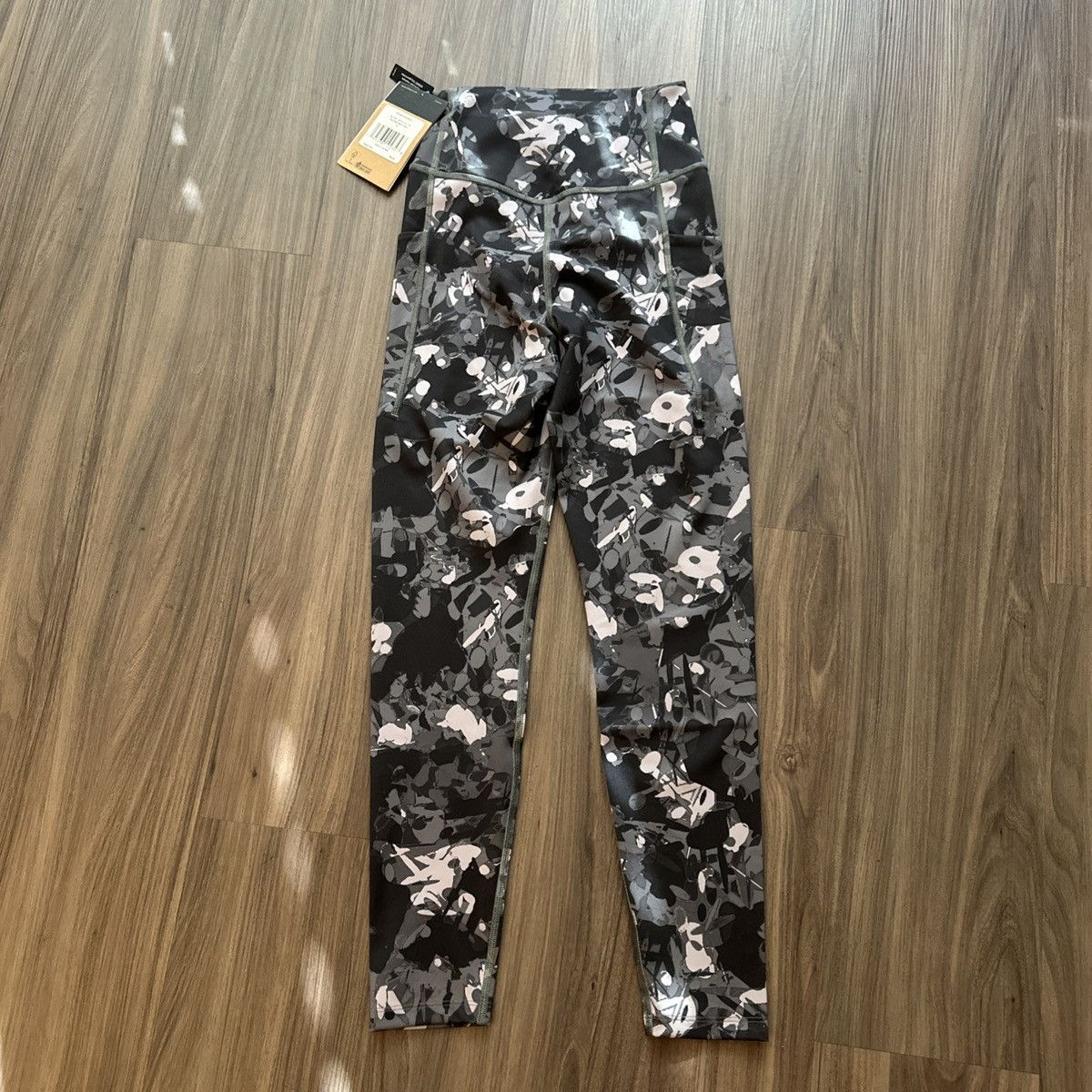 The North Face The North Face Leggings W S Printed Camo 7/8 Tight Pockets Size 25" / US 0 / IT 36 - 5 Thumbnail