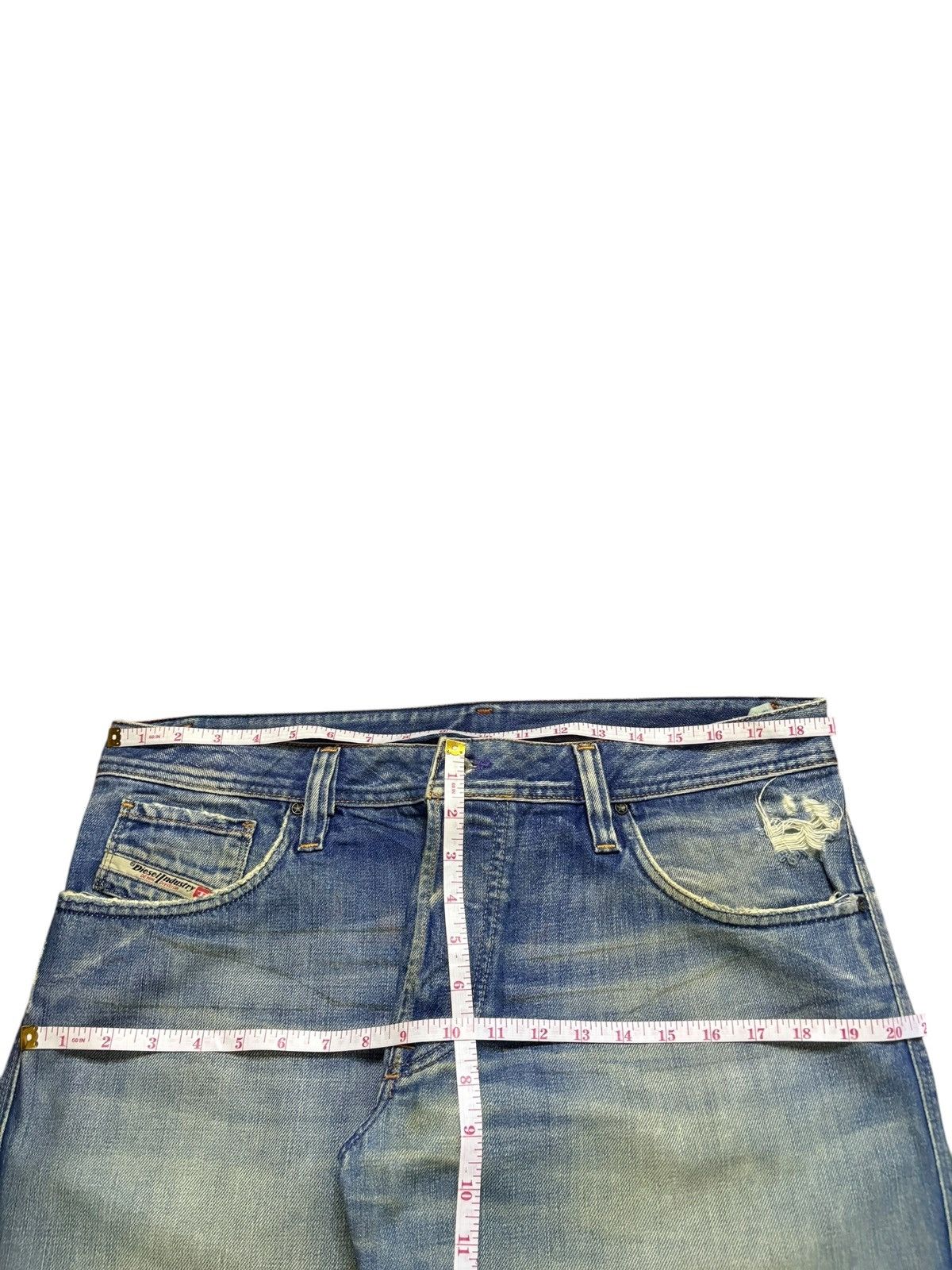 Diesel Vintage Diesel Button Fly Mud Wash Distressed Rip Flare Jean Size US 37 - 11 Thumbnail