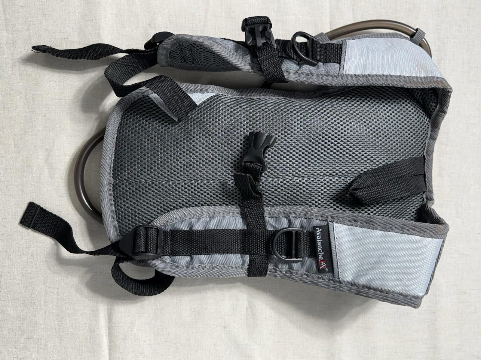 Avalanche Avalanche Pioneer Hydration Bag Gray 1L/34oz Size ONE SIZE - 4 Thumbnail