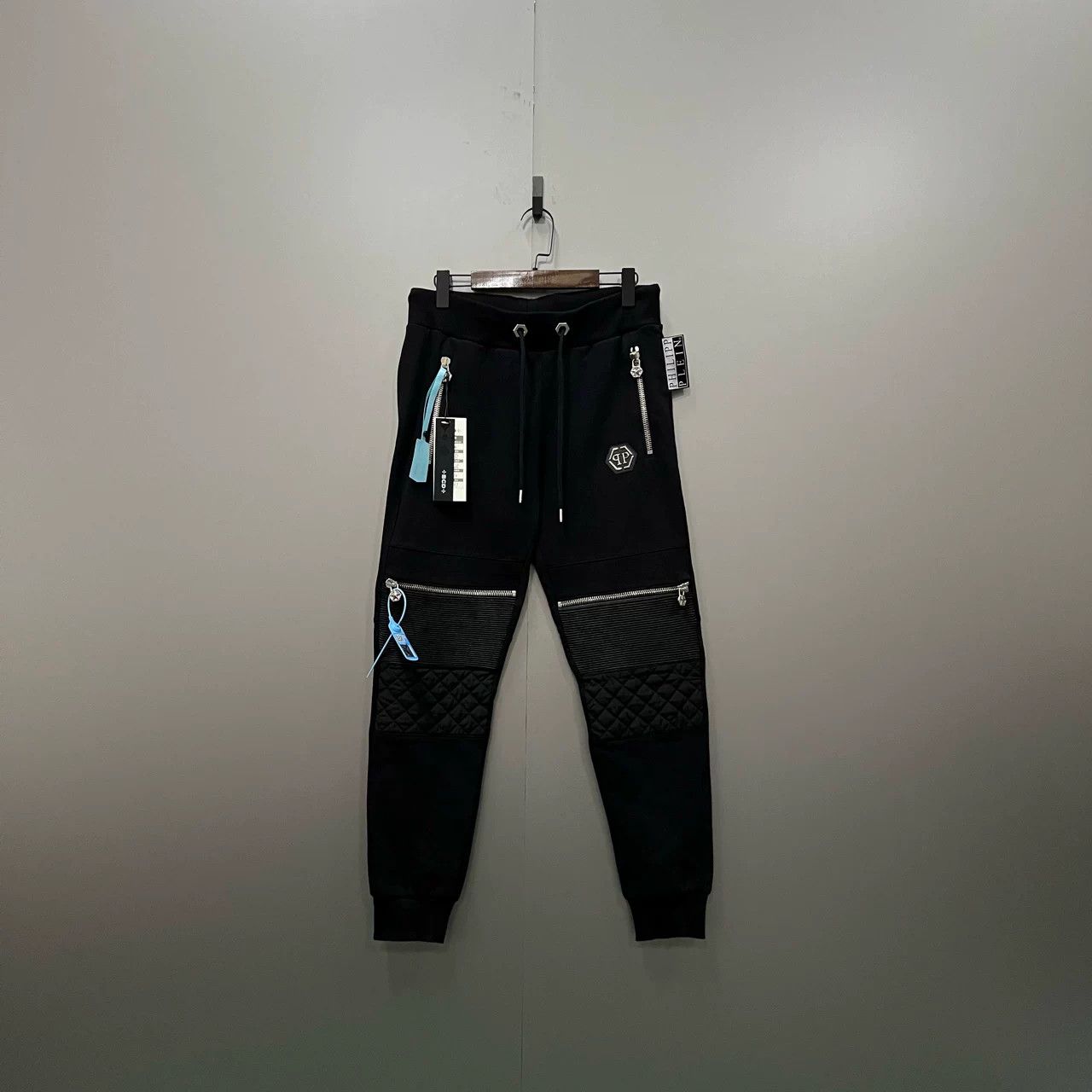 Philipp Plein Philipp Plein PP Black Metal Logo Pants Size US 28 / EU 44 - 1 Thumbnail