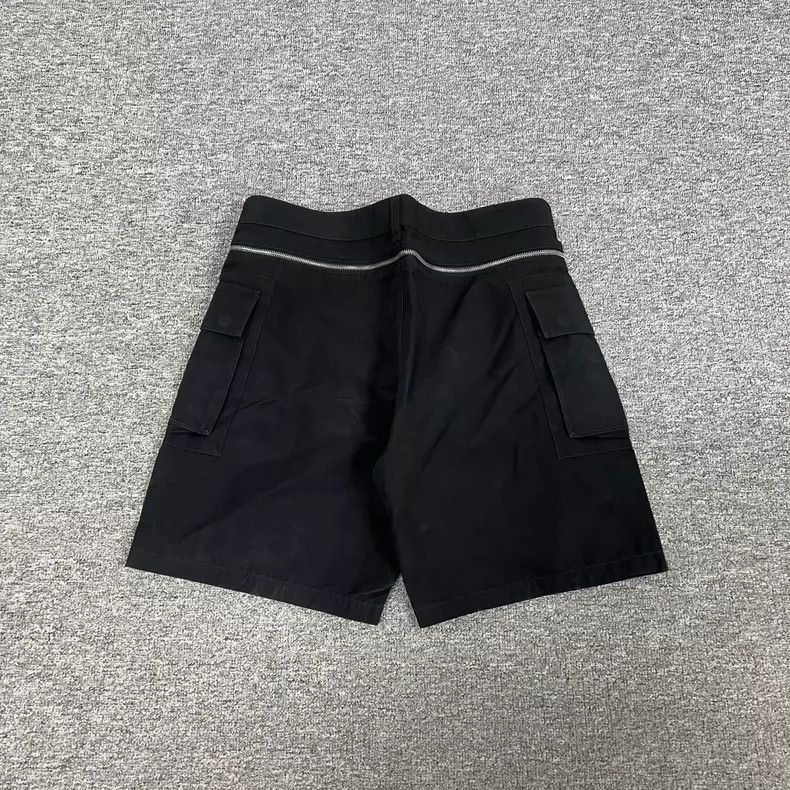 Fendi Fendi Pocket Embroidery Cargo Shorts Size US 34 / EU 50 - 2 Thumbnail