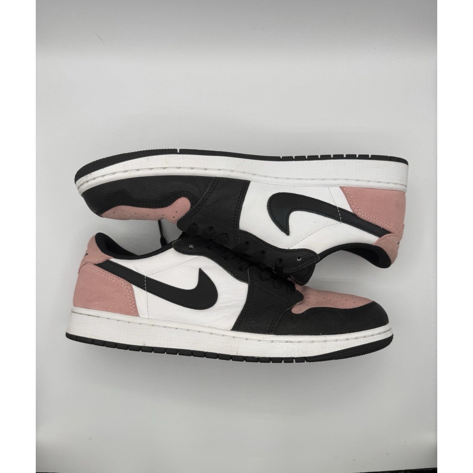 Jordan Brand Air Jordan 1 Low OG Bleached Coral Men Size 12.5 CZ0790-061 Size US 12.5 / EU 45-46 - 1 Thumbnail