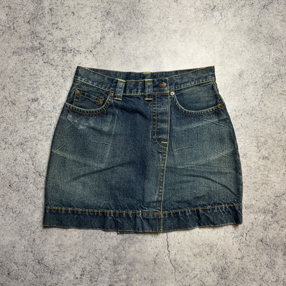 Evisu Vintage Evisu Rare Denim Skirt Size 30" / US 8 / IT 44 - 2 Thumbnail