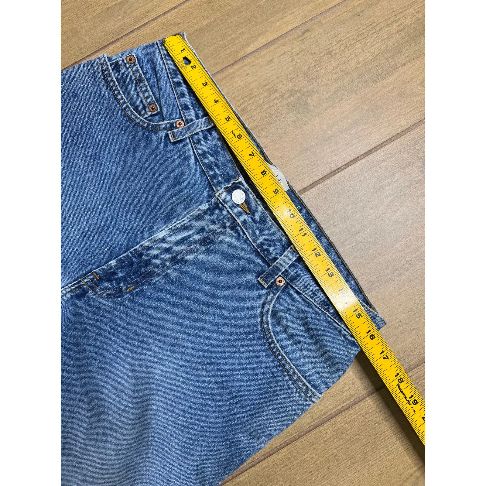 Gap Vintage 90s Medium Wash Gap Jeans Sz 32x30 Tag Sz 12 Size 34" / US 12 / IT 48 - 8 Thumbnail