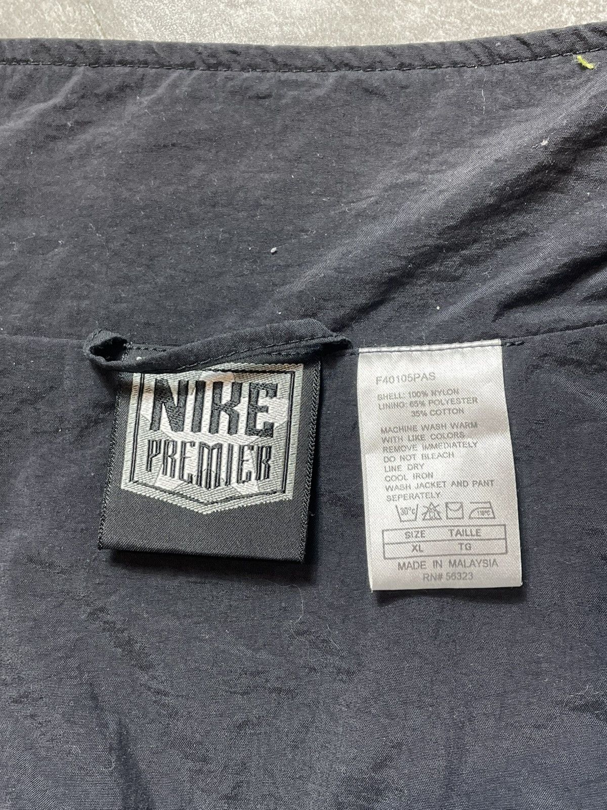 Nike Nike Premier Vintage Swoosh Nylon Zip Track Jacket Big Logo Size US XL / EU 56 / 4 - 7 Thumbnail