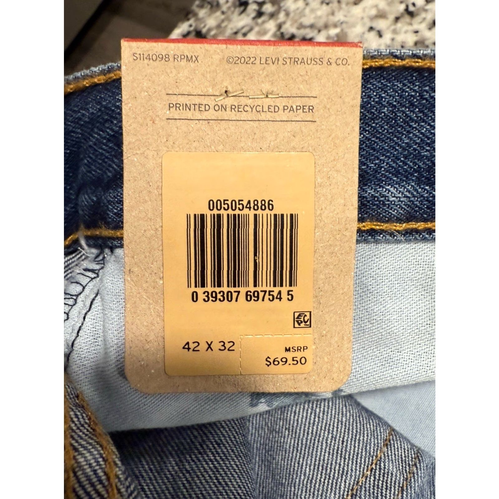Levi's VINTAGE Levi's 505 Jeans Men Regular Fit 42x32 Straight Leg Denim Medium Wash Blue Size US 42 / EU 58 - 7 Thumbnail