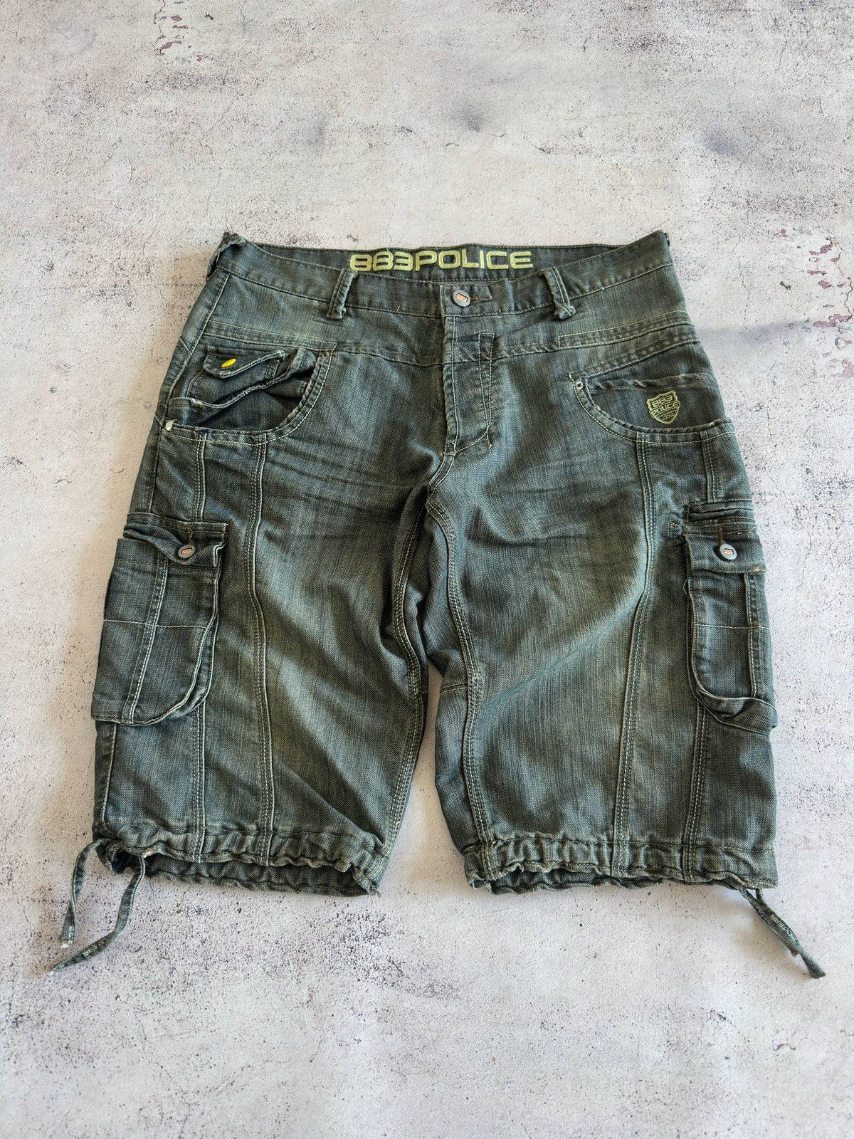 Other 883 Police Denim Cargo Multi Pocket Shorts Size 36 Size US 36 / EU 52 - 2 Thumbnail