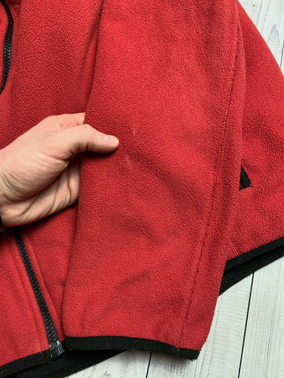 Timberland × Vintage Timberland fleece hoodie red Size XL Size US XL / EU 56 / 4 - 6 Thumbnail