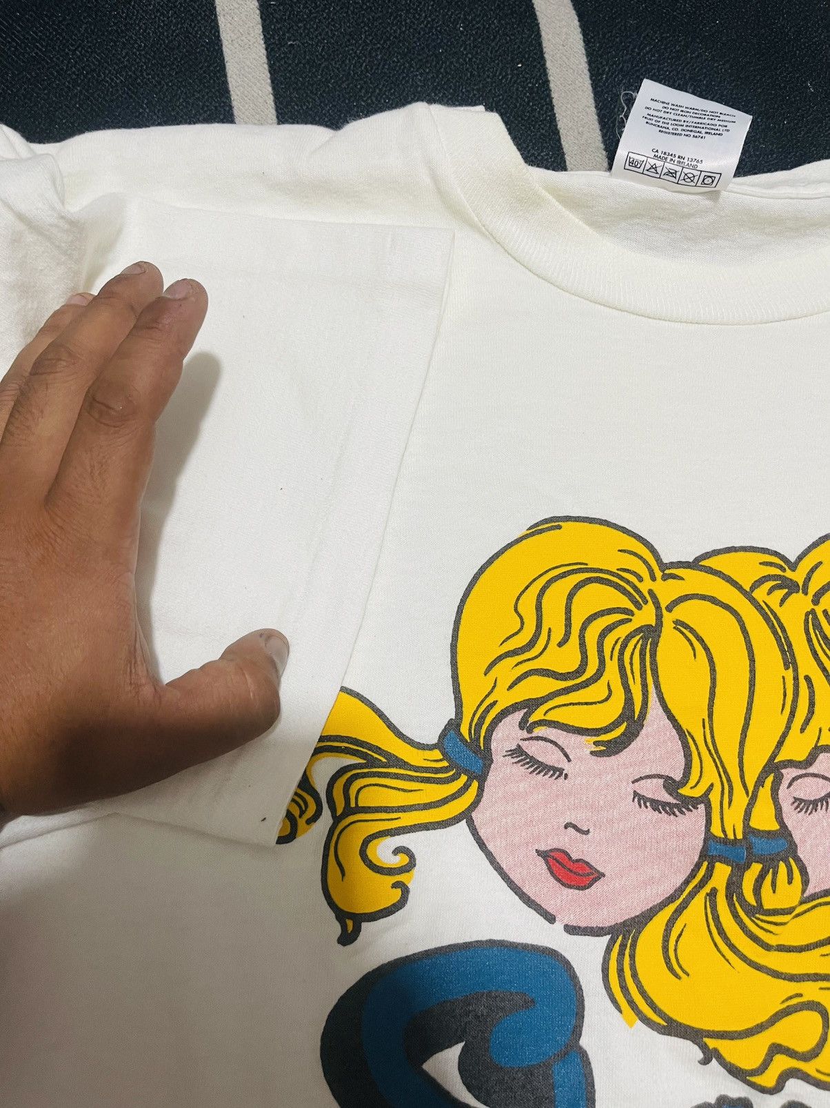 Band Tees VINTAGE RARE 90s SHAMPOO BAND COVER ALBUM Size US XL / EU 56 / 4 - 6 Thumbnail