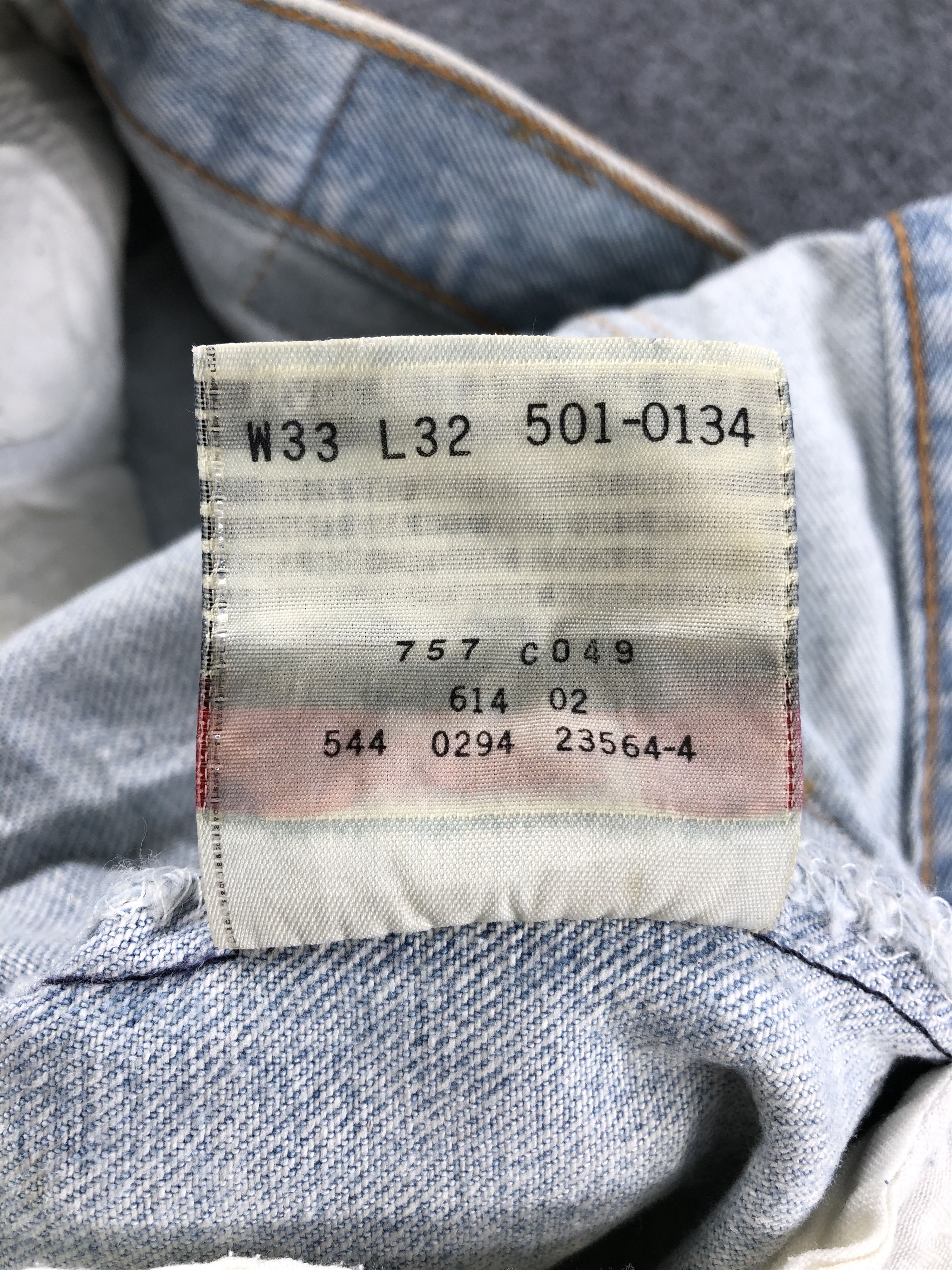 Levi's Vintage 90s Light Wash Levis 501 Jeans-JM657 Size US 32 / EU 48 - 10 Thumbnail