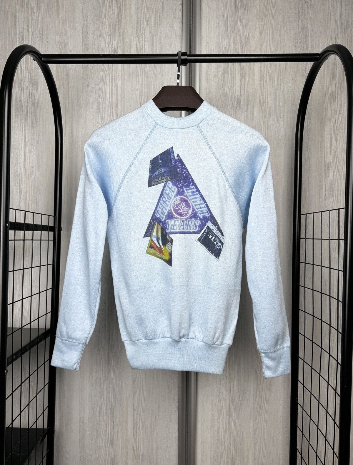 Vintage 1978 70s Electric Light Orchestra ELO Three Light Years swt Size US M / EU 48-50 / 2 - 1 Thumbnail
