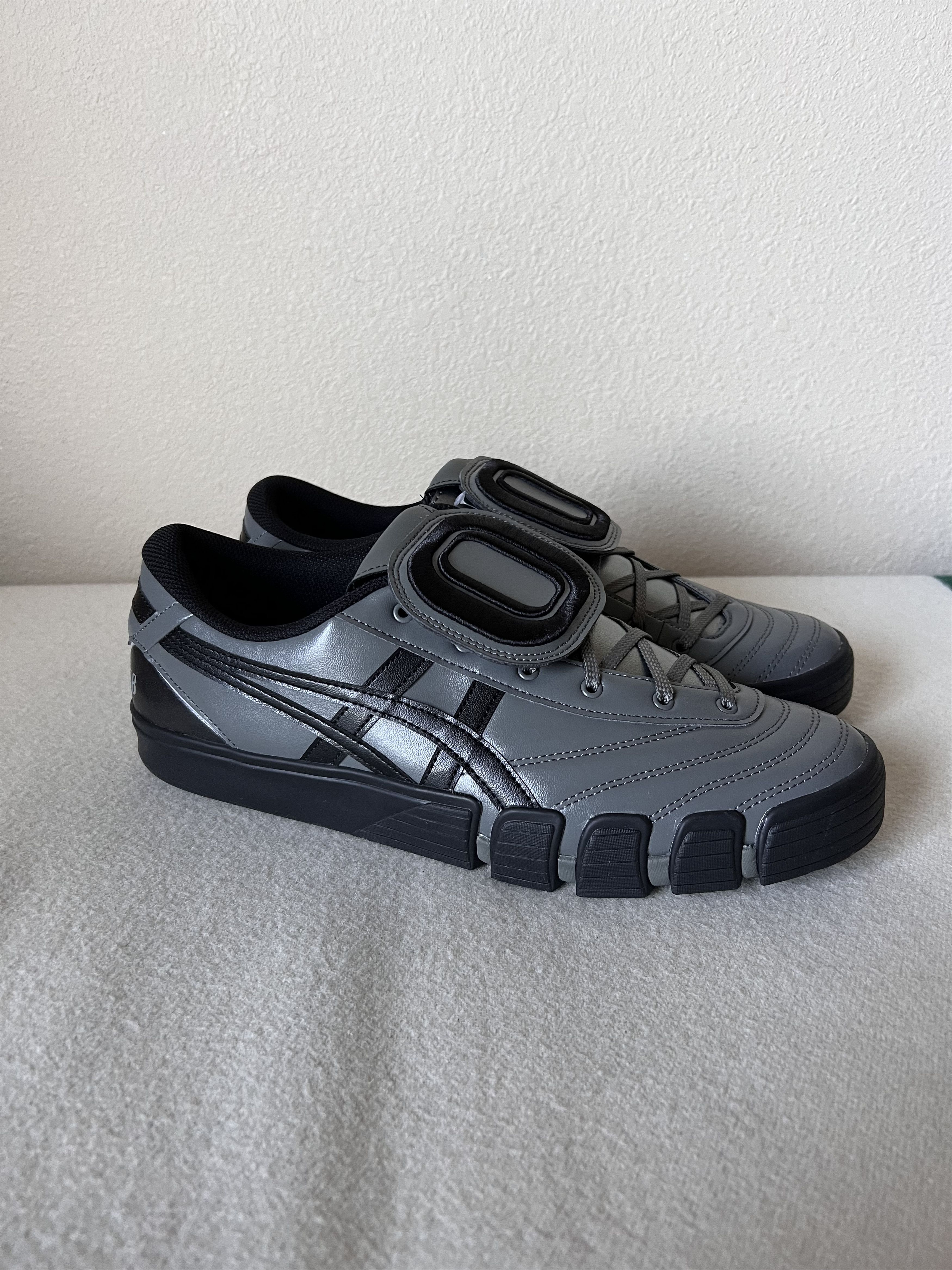 image of Asics Otto 958 Gel Flexkee 958 In Gunmetal Grey Shoes, Men's (Size 10)