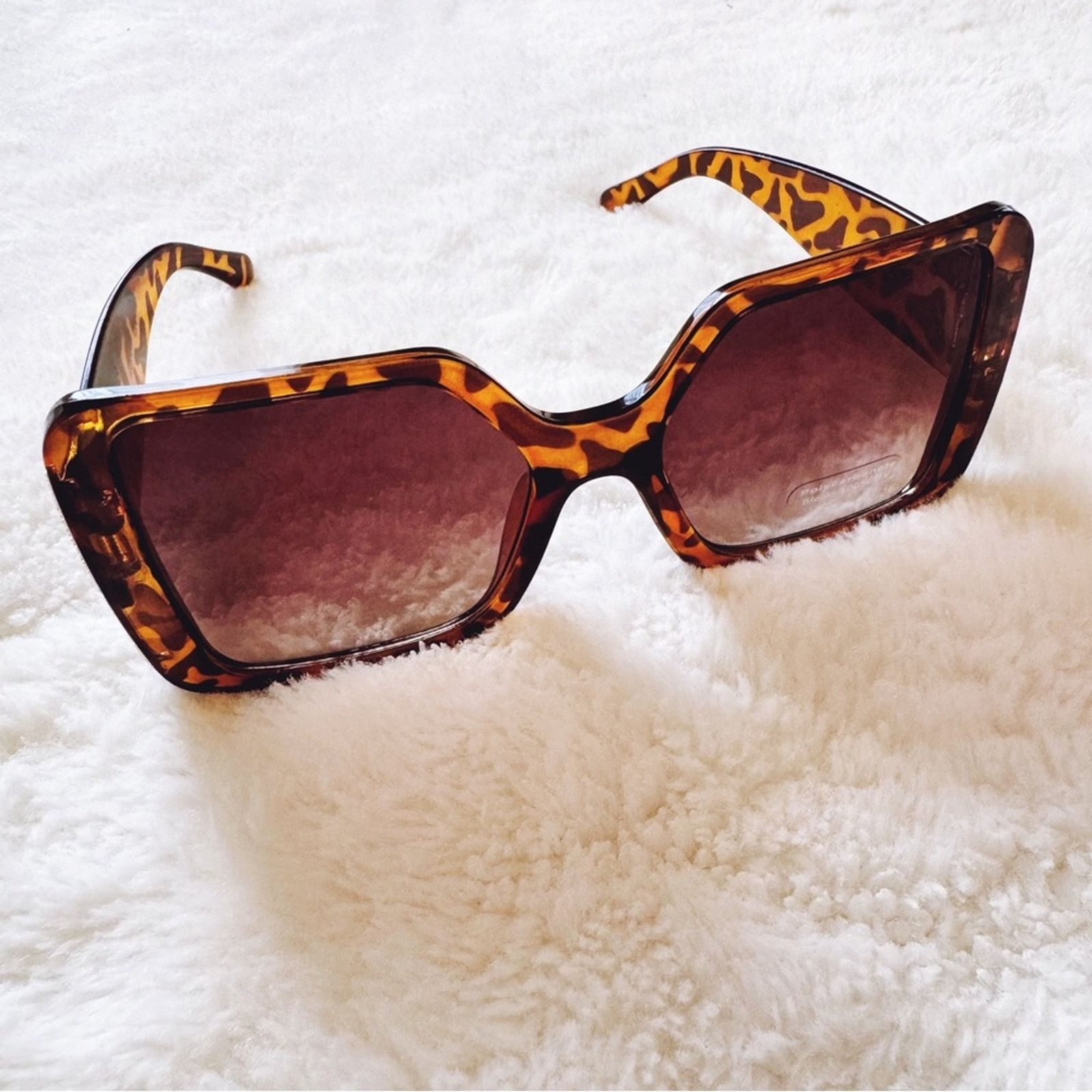 Other Junia Tortoise Brown Oversized Sunglasses Size ONE SIZE - 7 Thumbnail