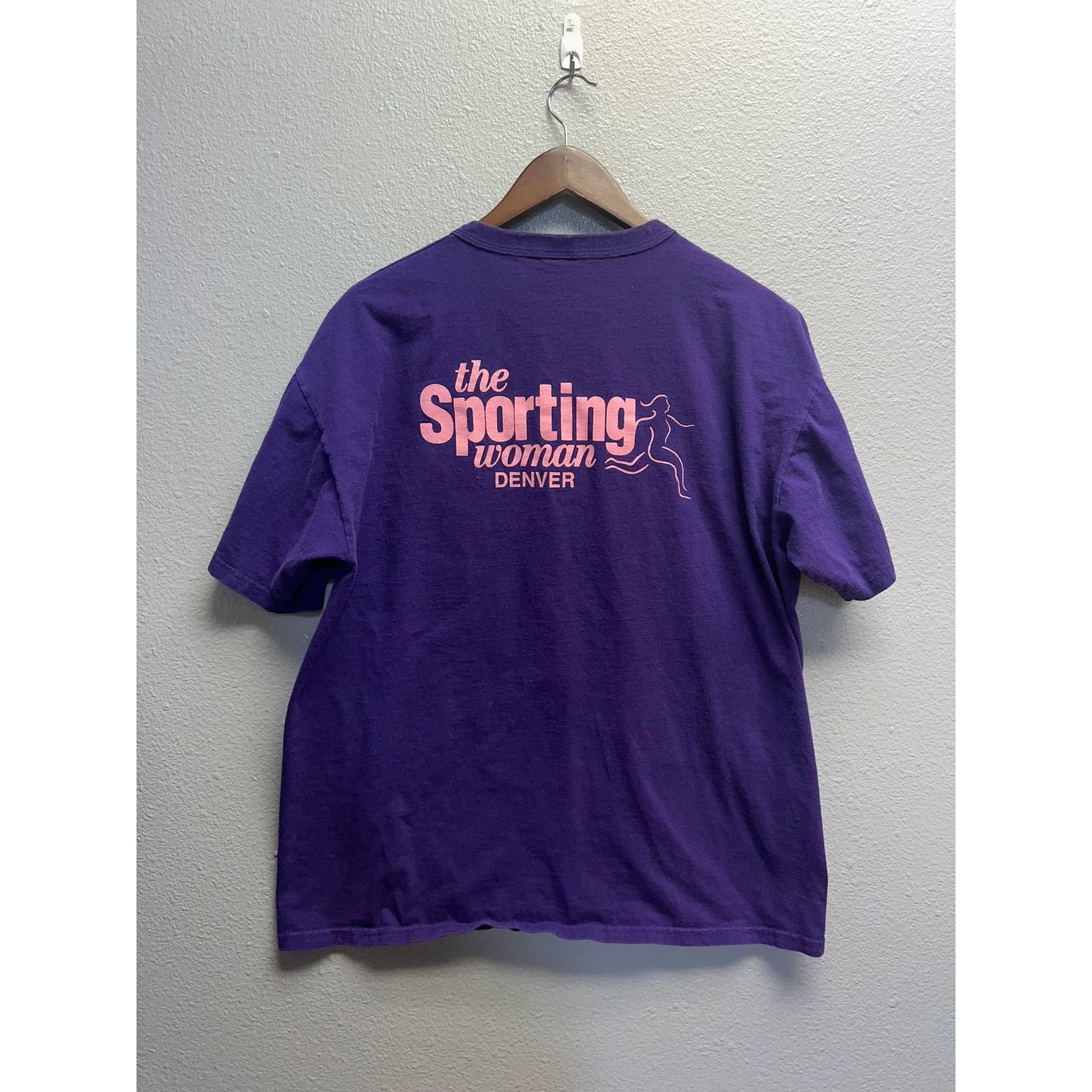 Russell Athletic Vintage The Sporting Woman Shirt Denver Breast Cancer 90s L Size US L / EU 52-54 / 3 - 5 Thumbnail