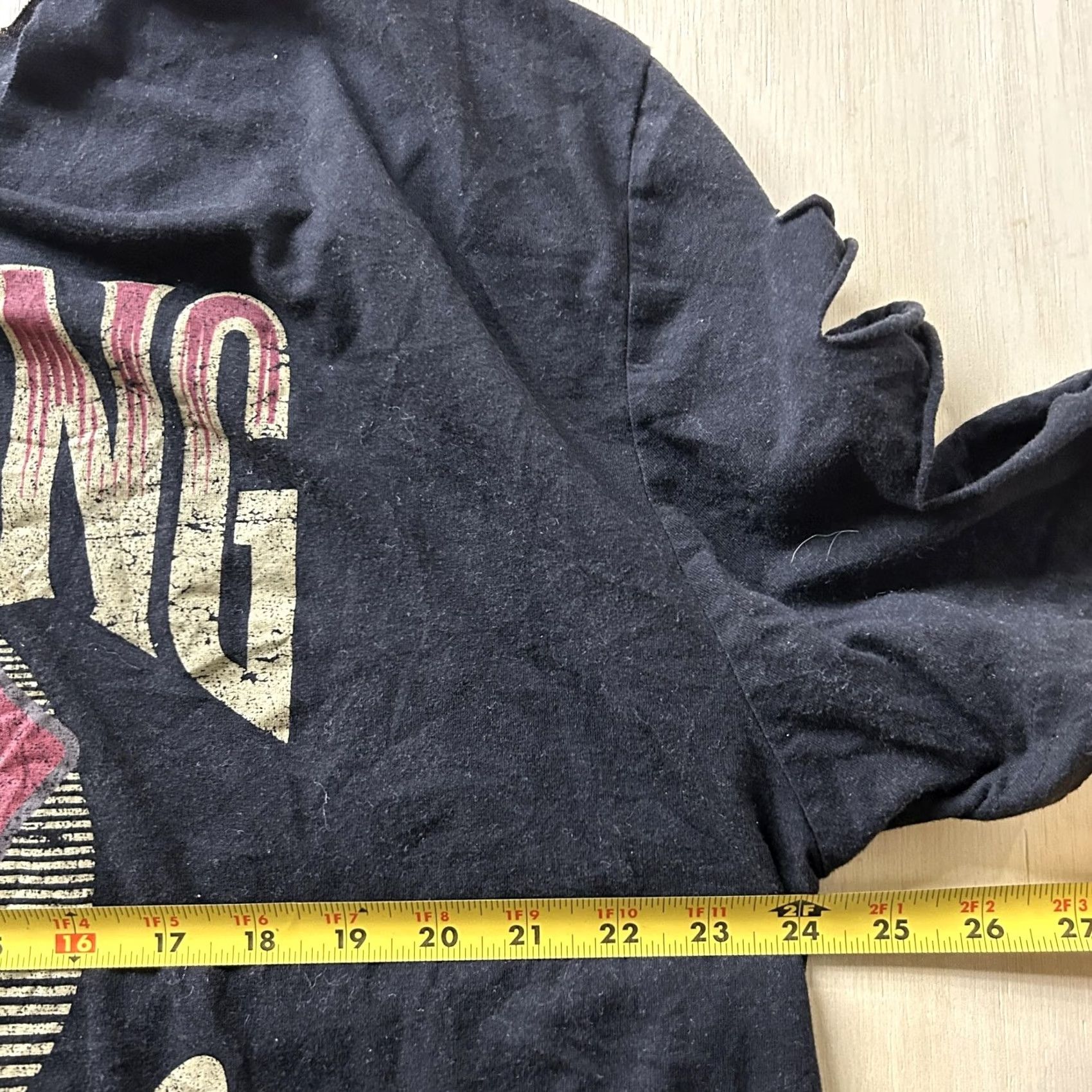 Vintage VINTAGE Rolling Stones Shirt Womens XL Black Cropped Slit Sleeve Band Rock Tee T-Shirt Size XL / US 12-14 / IT 48-50 - 3 Thumbnail