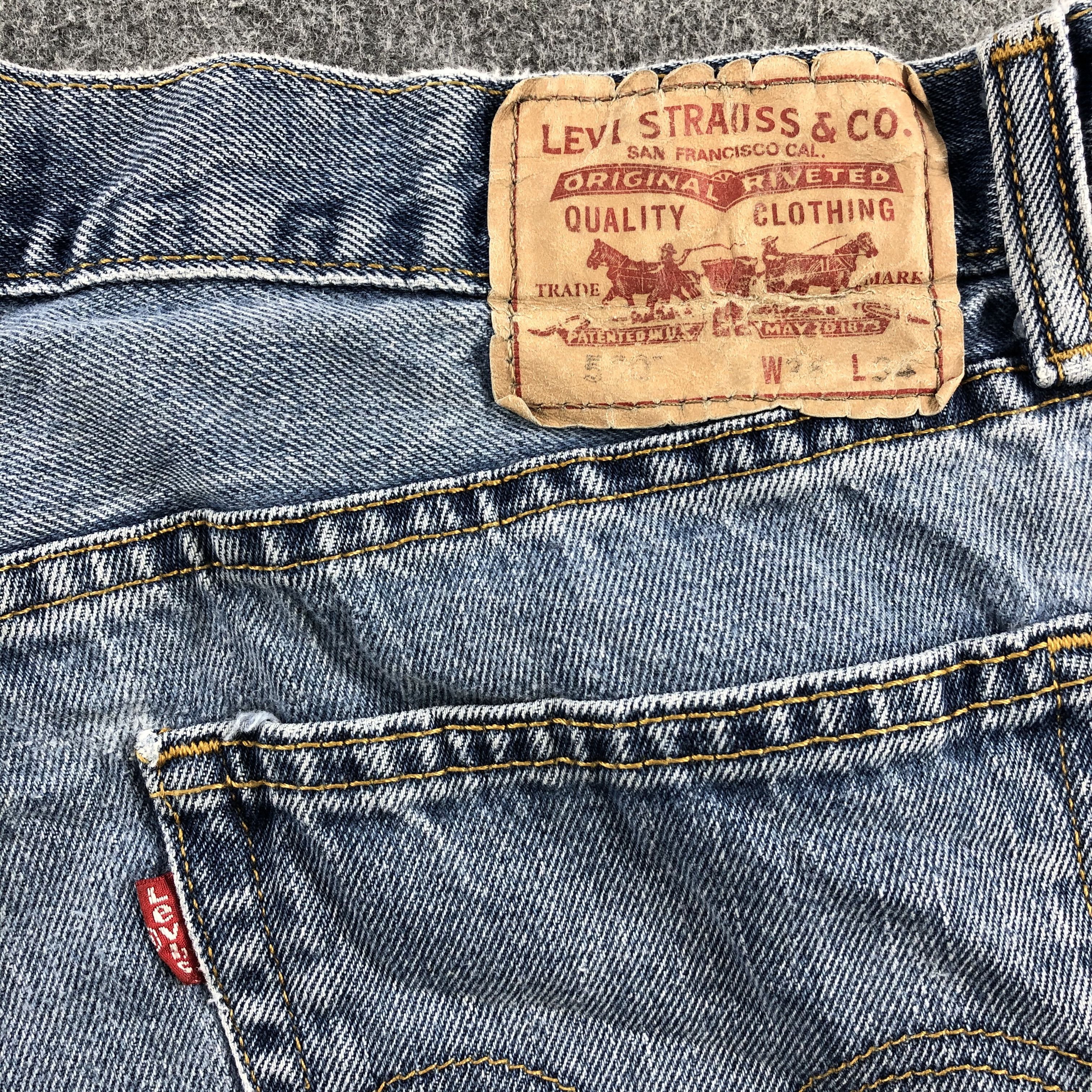Levi's × Vintage Vintage Levis Jeans Lot 560-JM820 Size US 36 / EU 52 - 6 Thumbnail