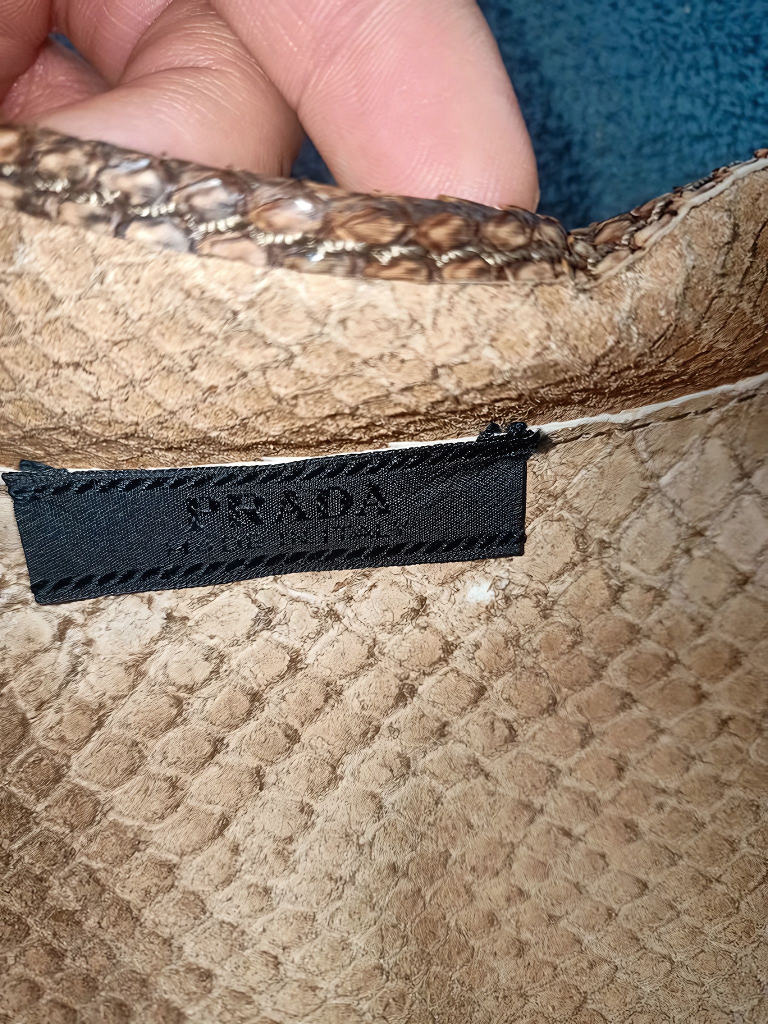 Prada S/S 2004 REAL PYTHON SKIN LEATHER JACKET Size M / US 6-8 / IT 42-44 - 6 Thumbnail